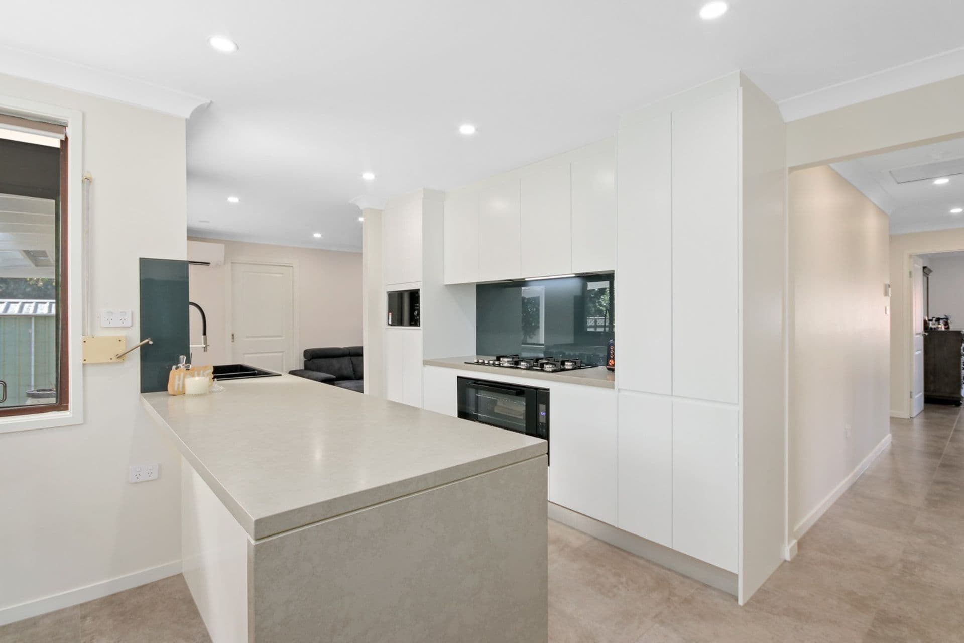 3/30 Devenish Street, Greenfield Park, NSW, 2176, Greenfield Park - Thumbnail 3