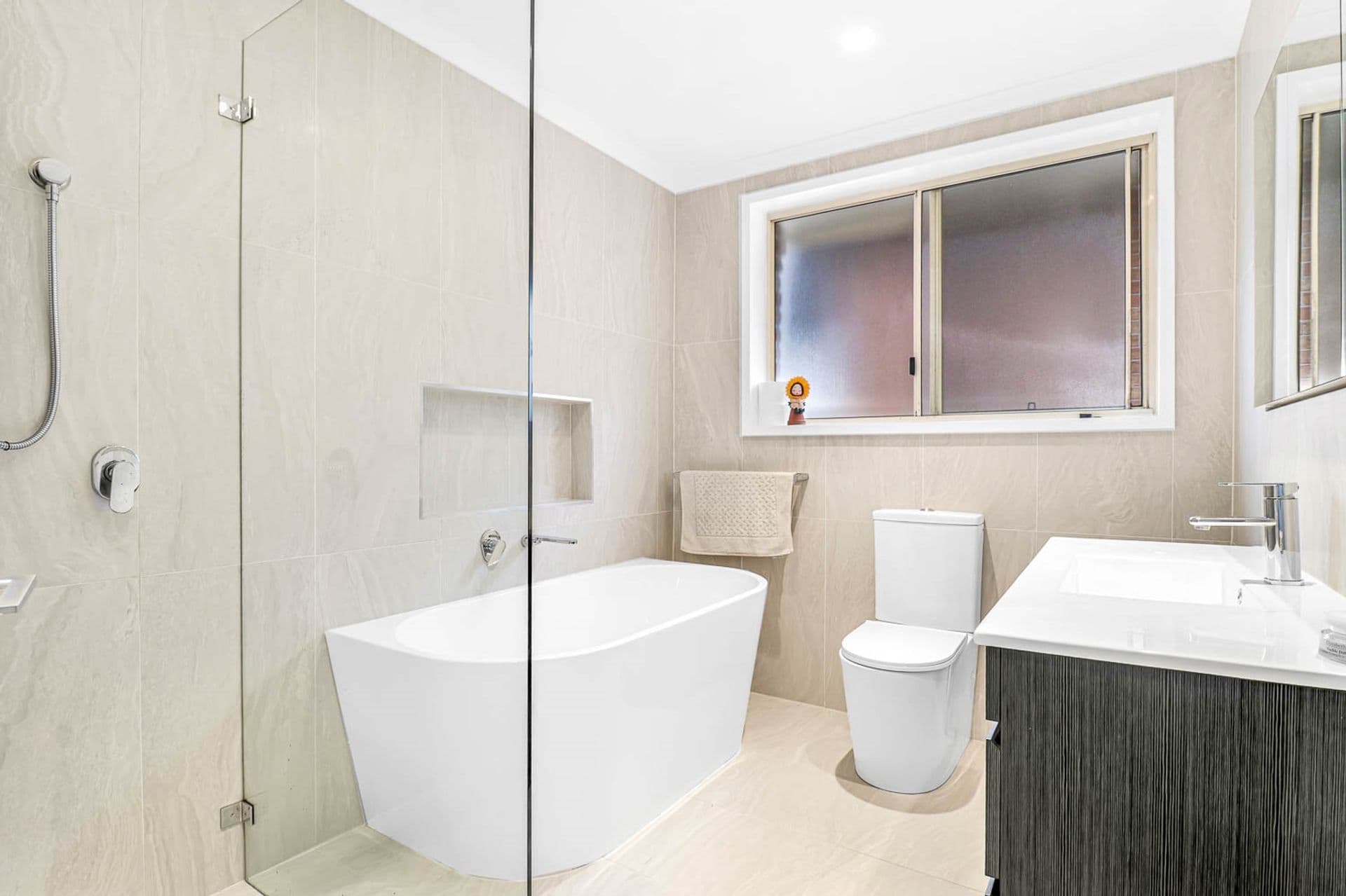 87 Throsby Street, Fairfield Heights, NSW, 2165, Fairfield Heights - Thumbnail 6