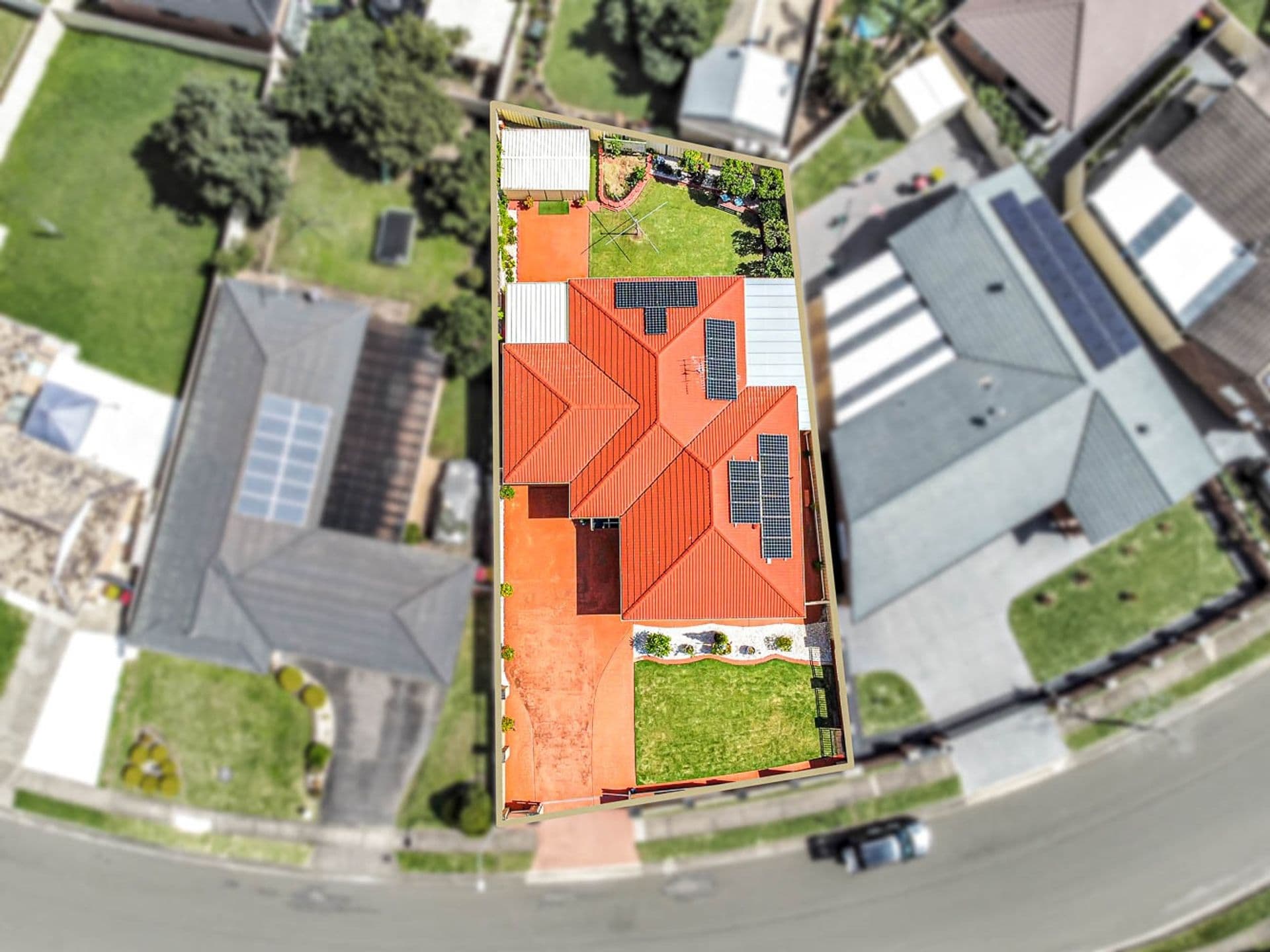 11 Whitlam Avenue, Edensor Park, NSW, 2176, Edensor Park - Thumbnail 2