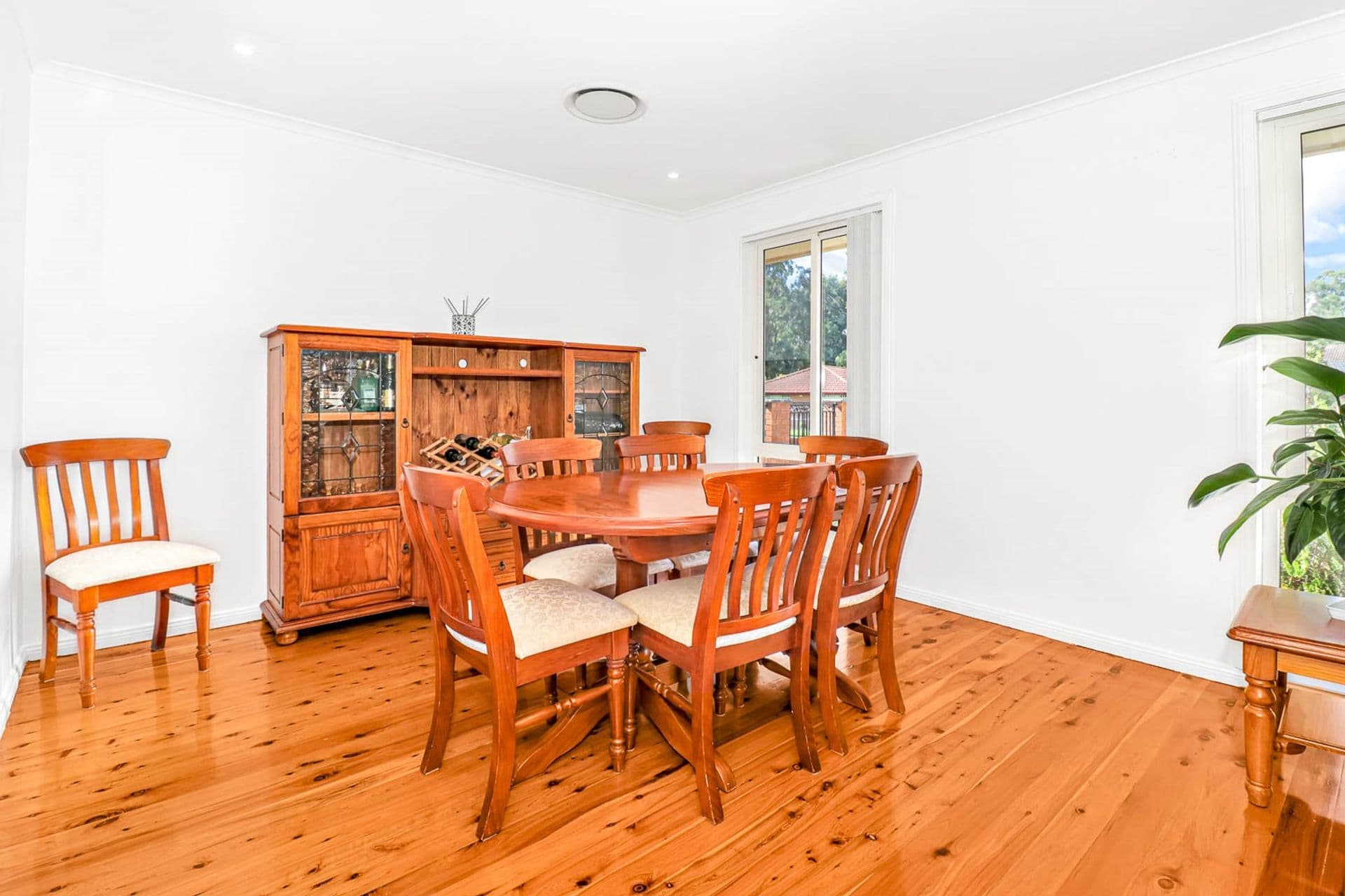 11 Whitlam Avenue, Edensor Park, NSW, 2176, Edensor Park - Thumbnail 6