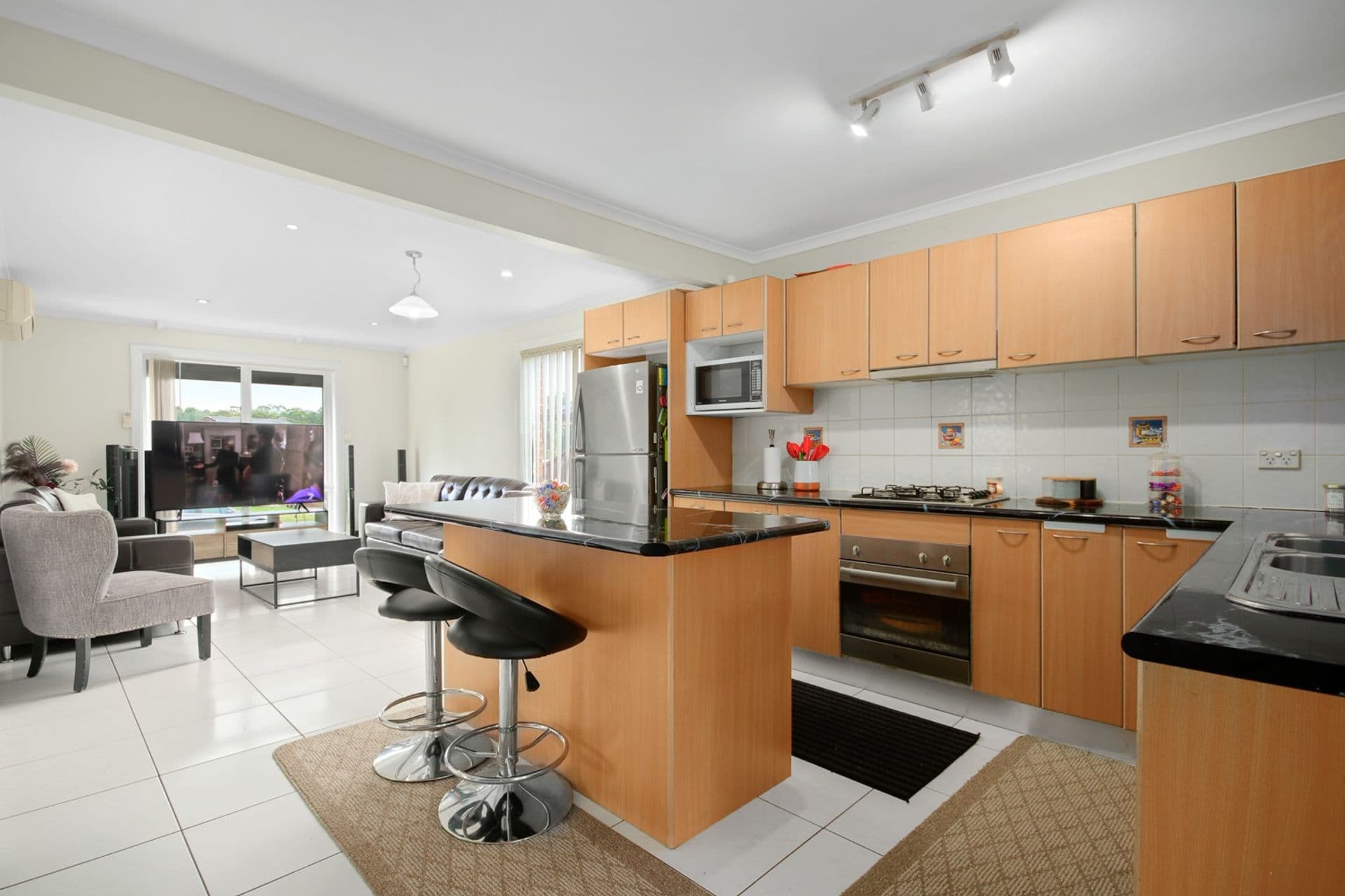 1 Tolley Place, Edensor Park, NSW, 2176, Edensor Park - Thumbnail 3