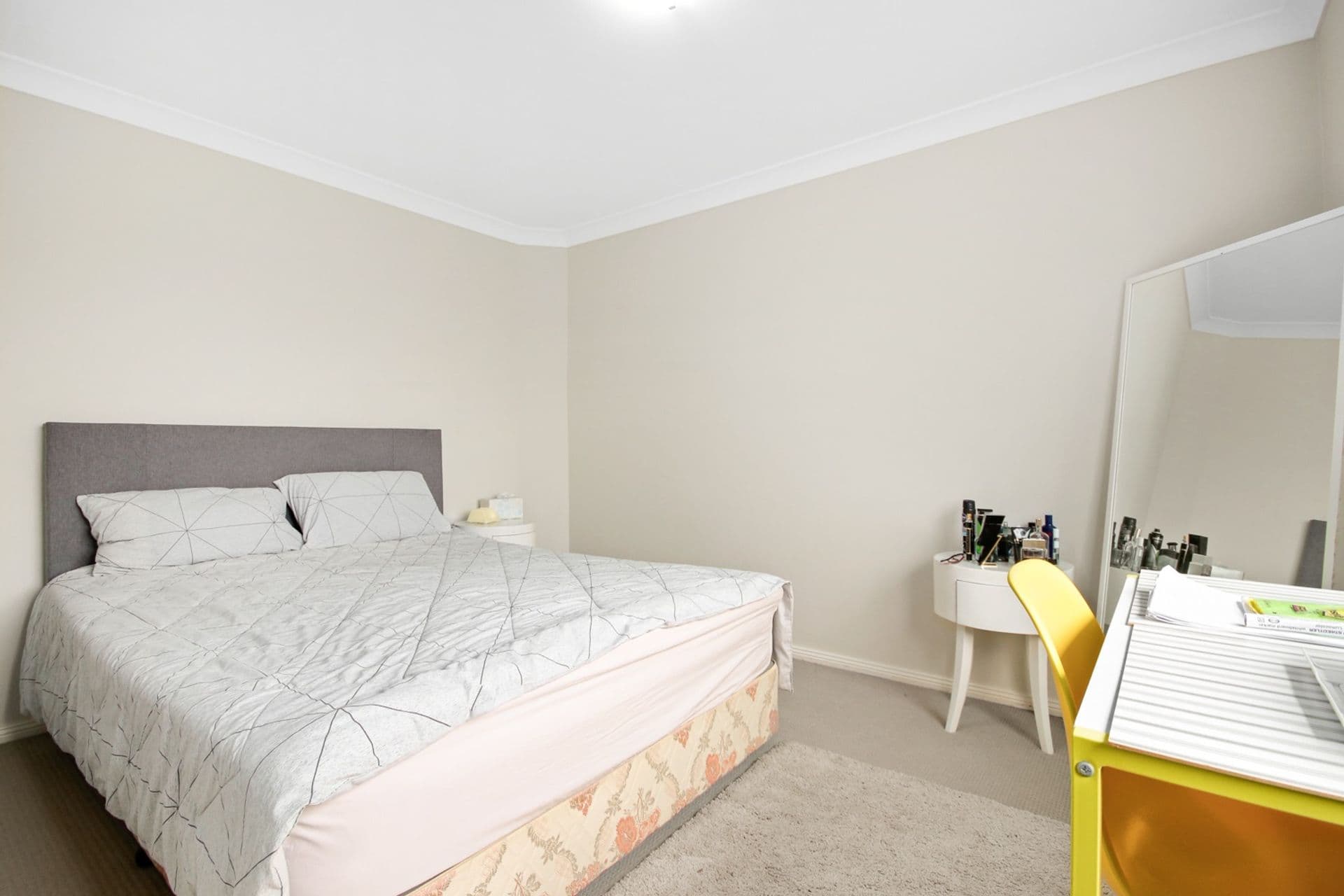 1 Tolley Place, Edensor Park, NSW, 2176, Edensor Park - Thumbnail 7
