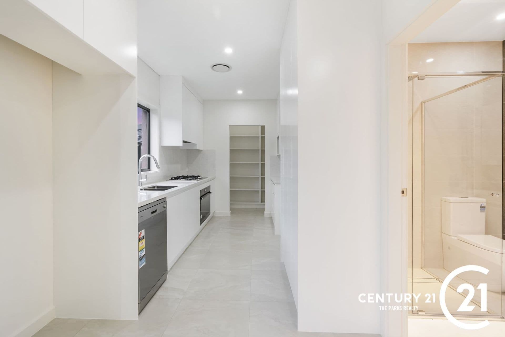 1A Murrumbidgee Street, Gregory Hills, NSW, 2557, Gregory Hills - Thumbnail 4