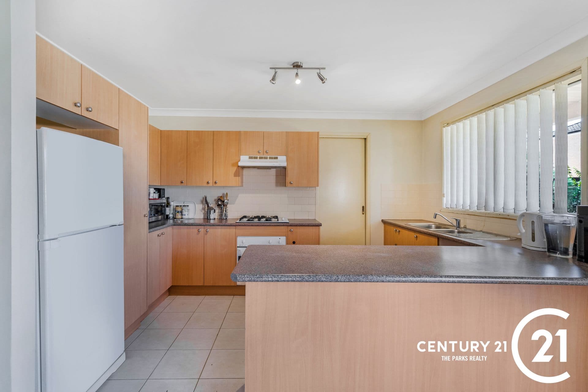 84 Scottsdale Circuit, West Hoxton, NSW, 2171, West Hoxton - Thumbnail 5
