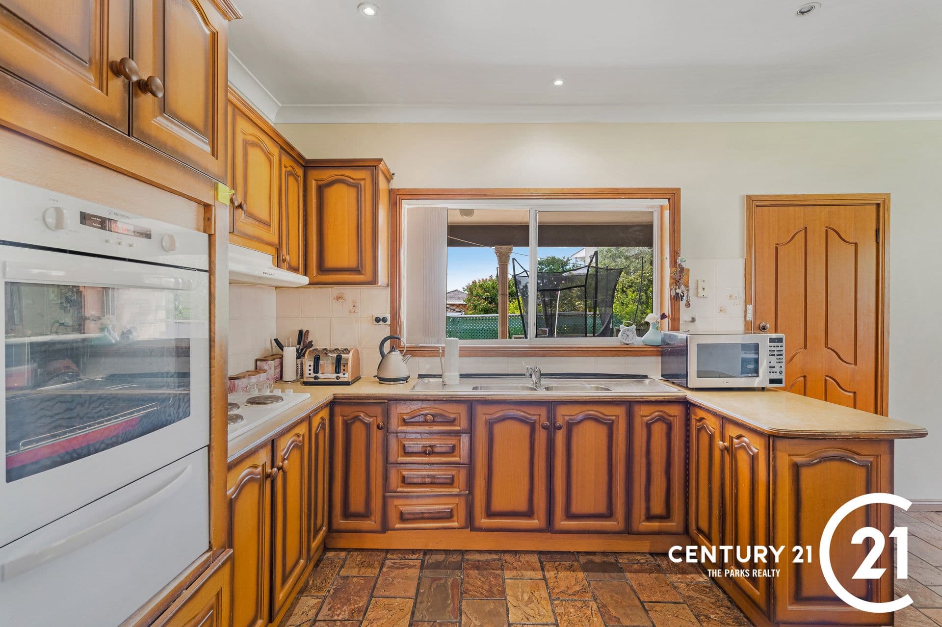 30 Restwell Road, Bossley Park, NSW, 2176, Bossley Park - Thumbnail 4