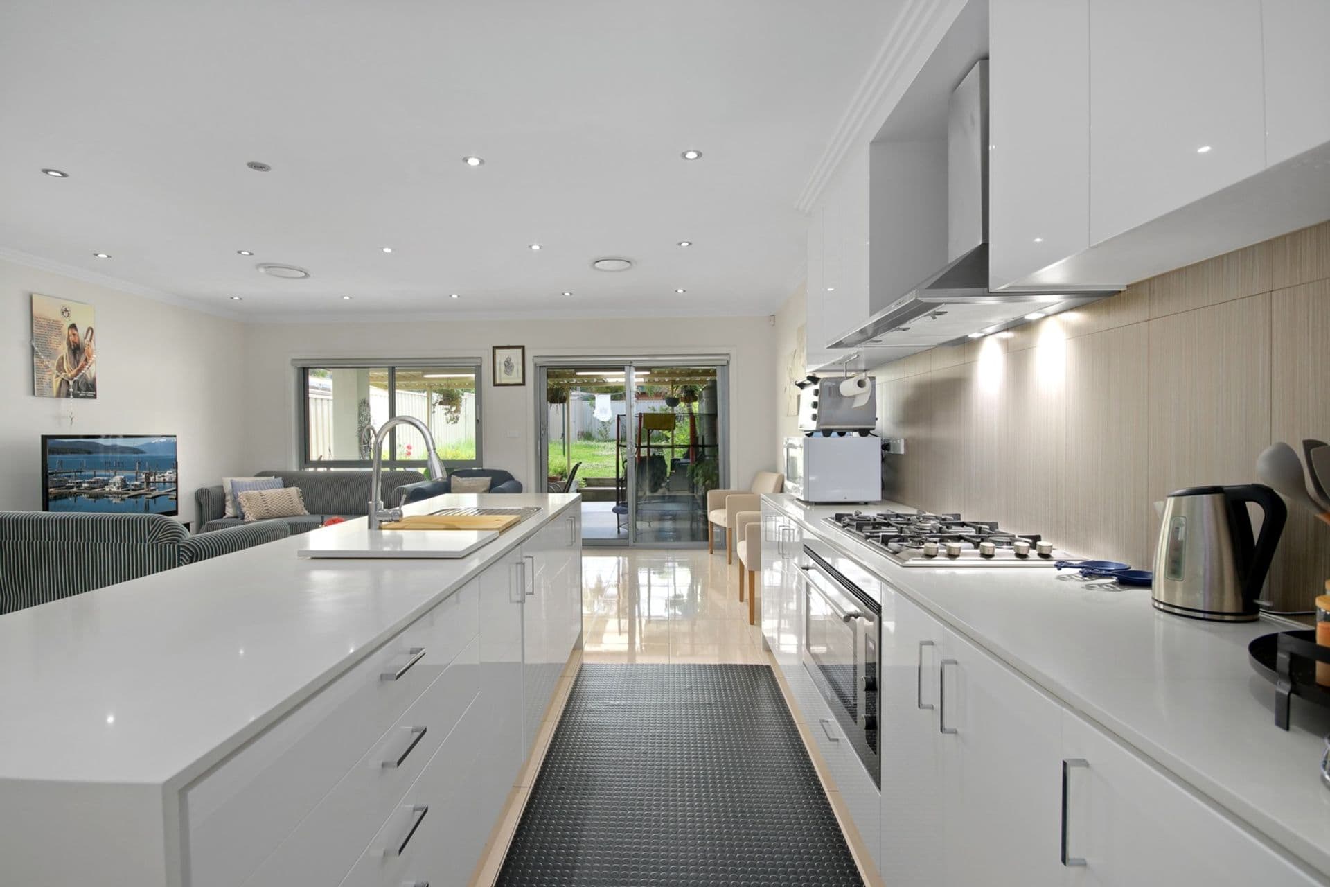 33 Rossiter Street, Smithfield, NSW, 2164, Smithfield - Thumbnail 5