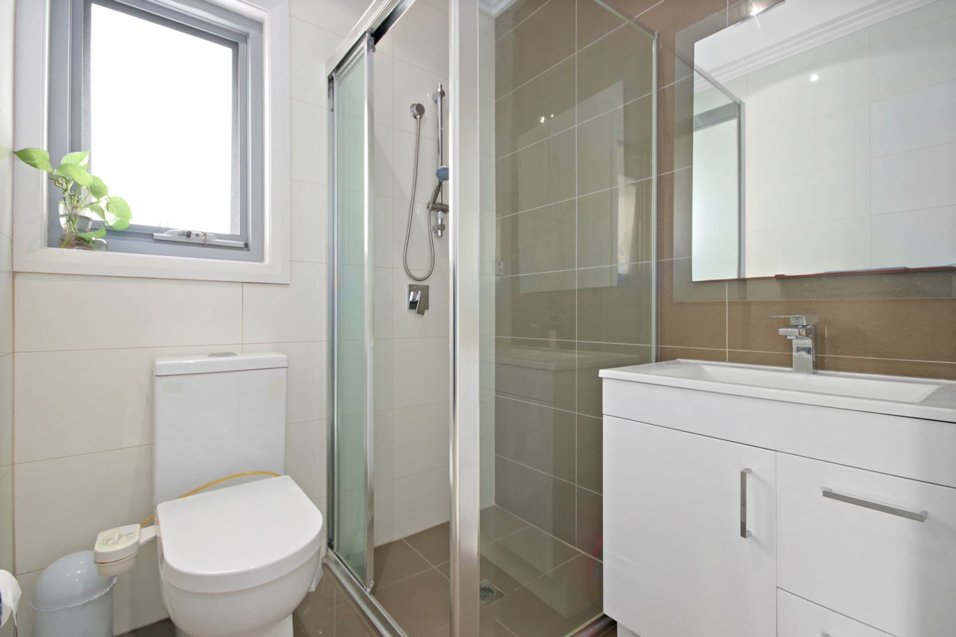 33 Rossiter Street, Smithfield, NSW, 2164, Smithfield - Thumbnail 6