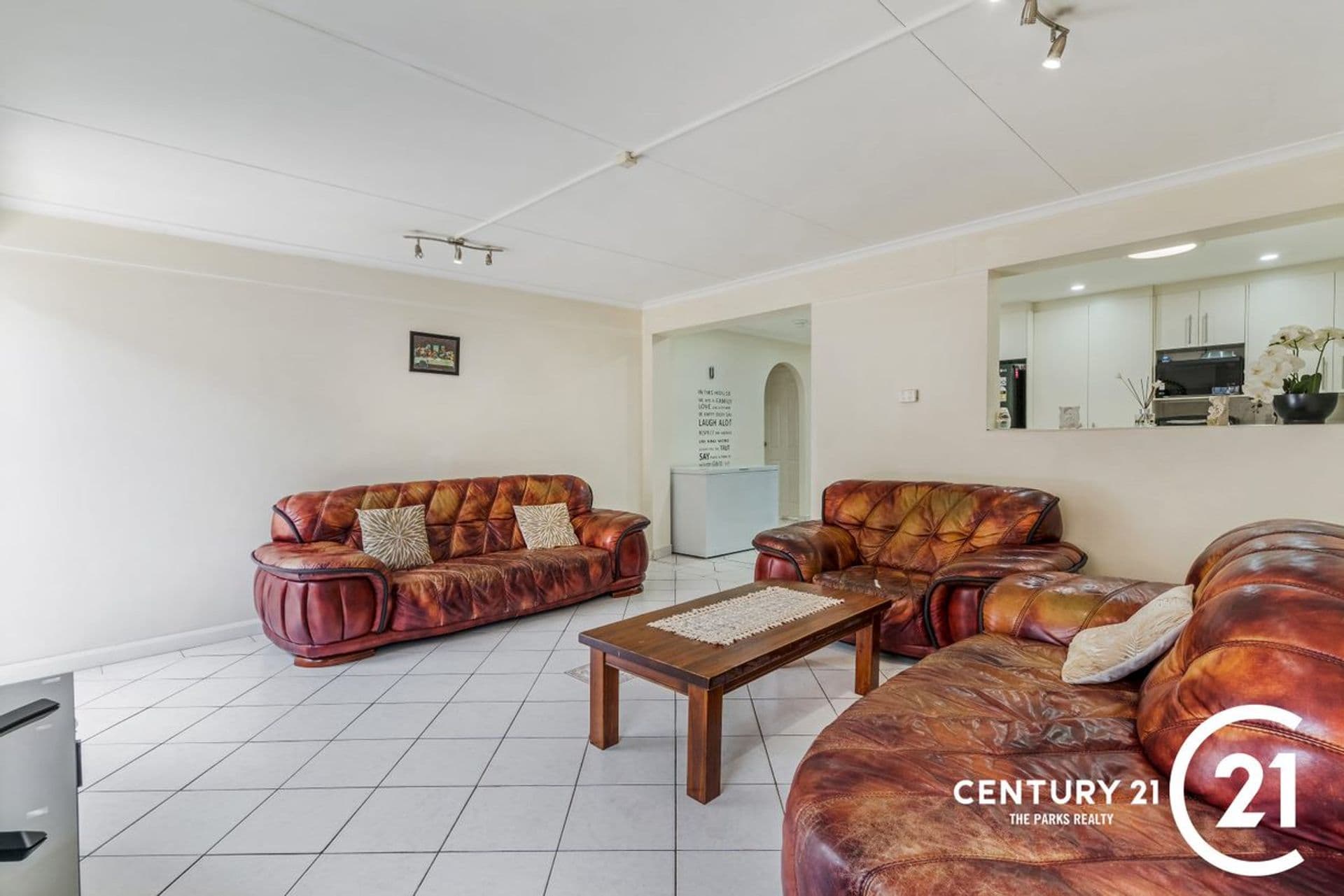 147 Sweethaven Road, Bossley Park, NSW, 2176, Bossley Park - Thumbnail 5