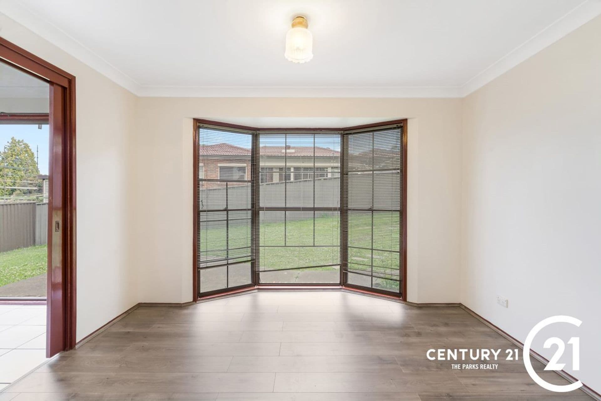 8 Franklin Place, Bossley Park, NSW, 2176, Bossley Park - Thumbnail 4