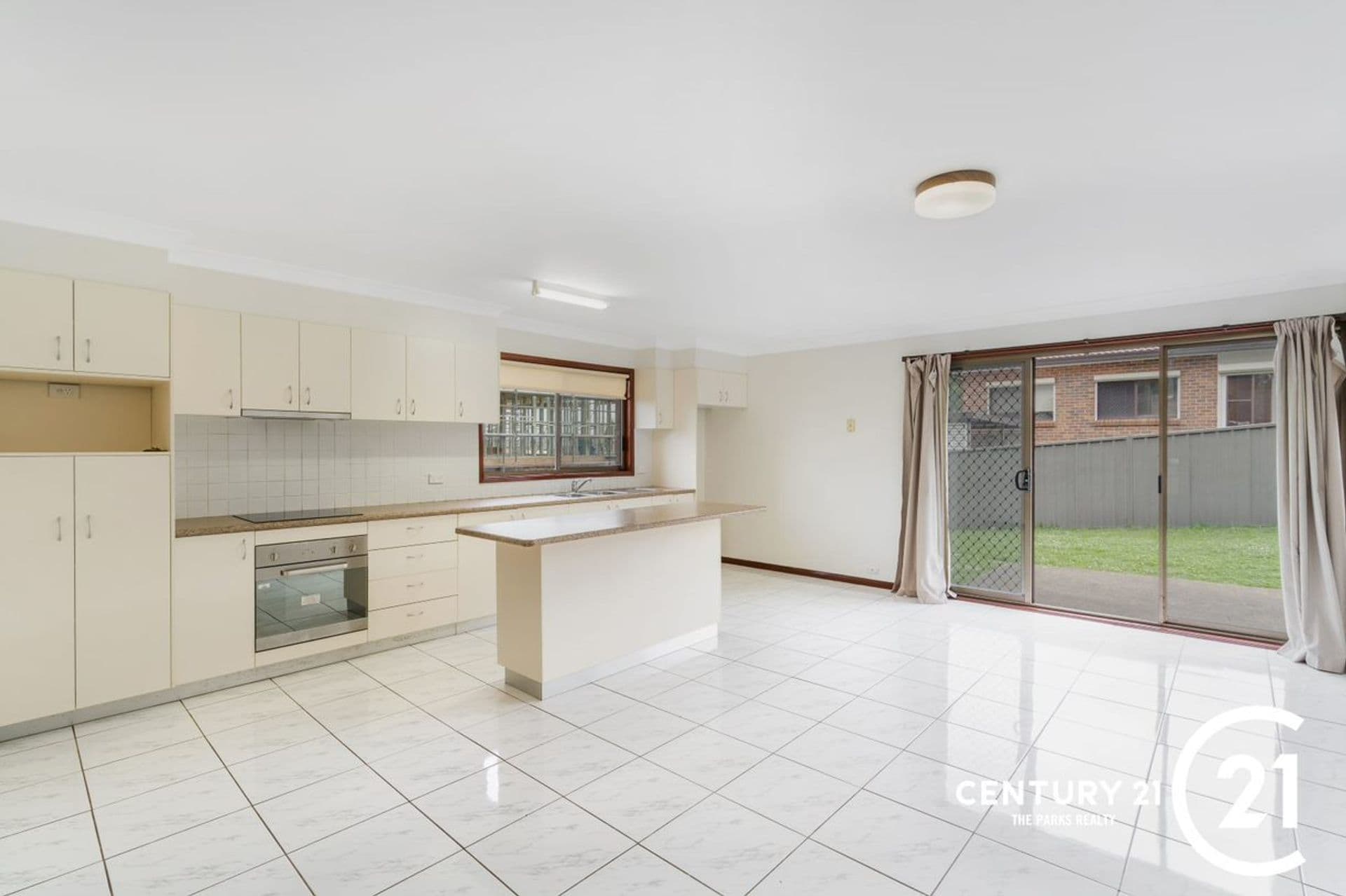 8 Franklin Place, Bossley Park, NSW, 2176, Bossley Park - Thumbnail 7