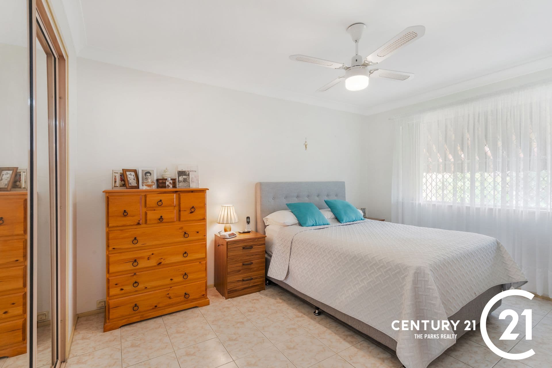 2/26 Turquoise Crescent, Bossley Park, NSW, 2176, Bossley Park - Thumbnail 3