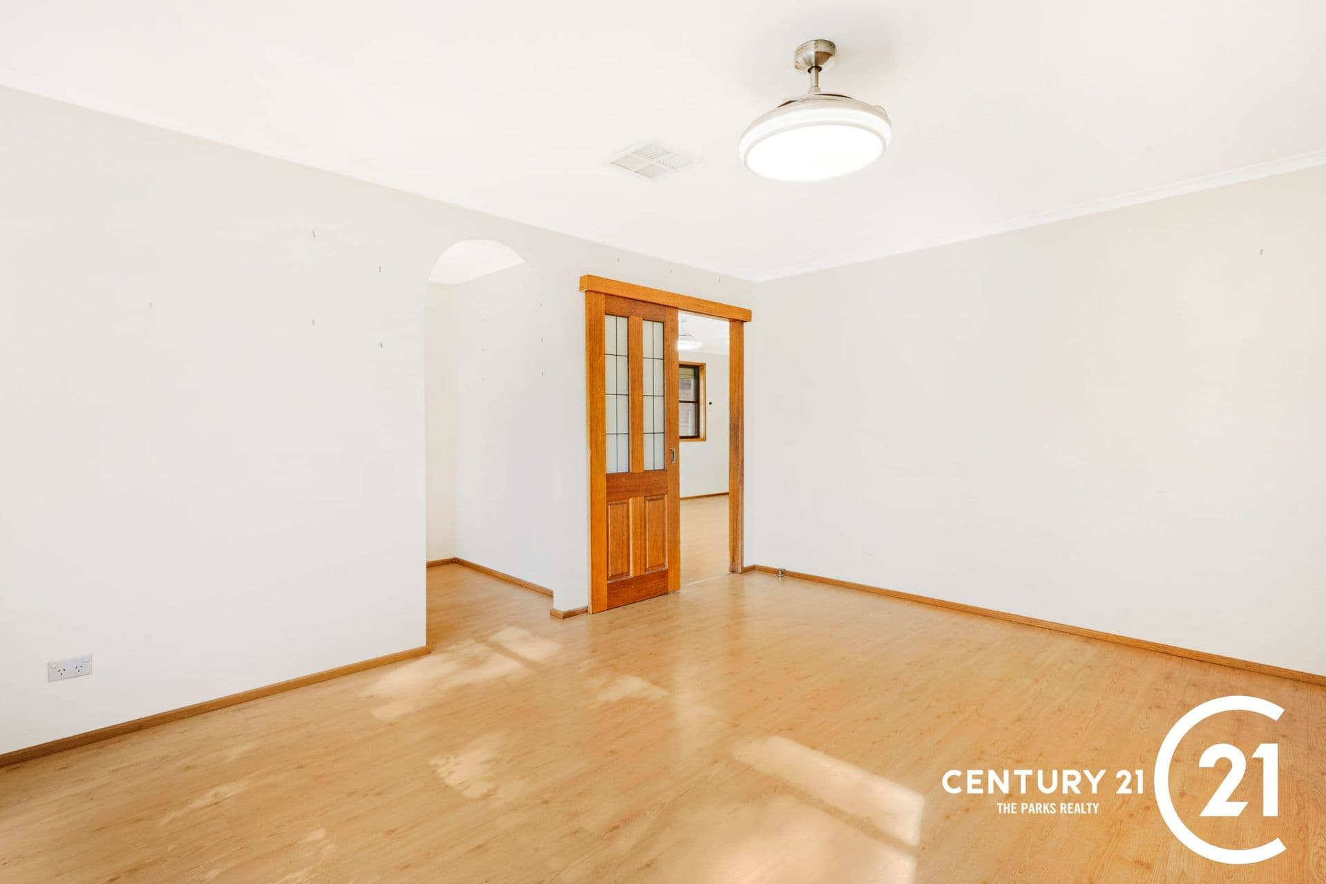 10 Pleasant Street, Bossley Park, NSW, 2176, Bossley Park - Thumbnail 6