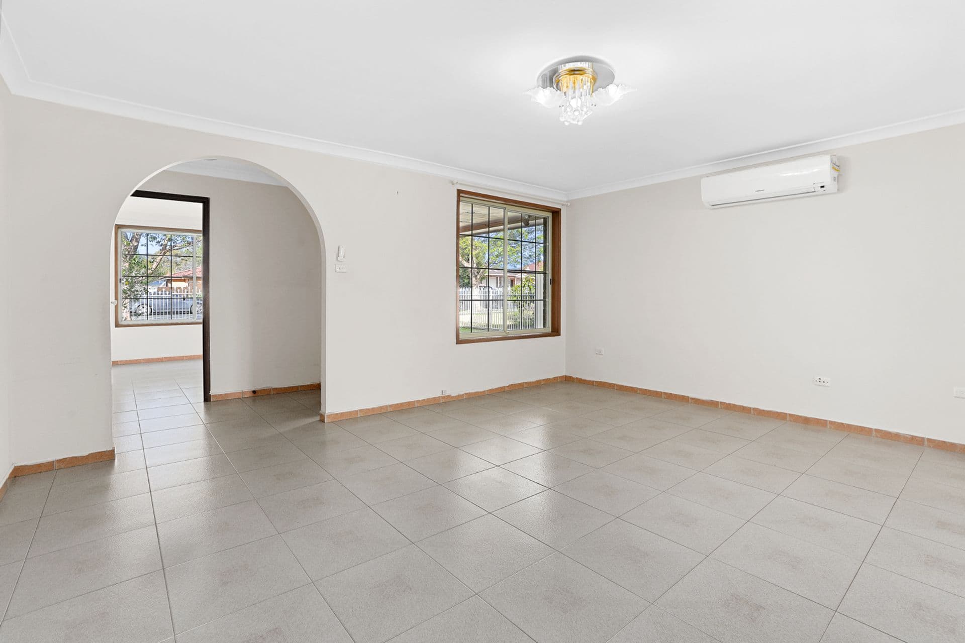 175 Prairie Vale Road, Bossley Park, NSW, 2176, Bossley Park - Thumbnail 5