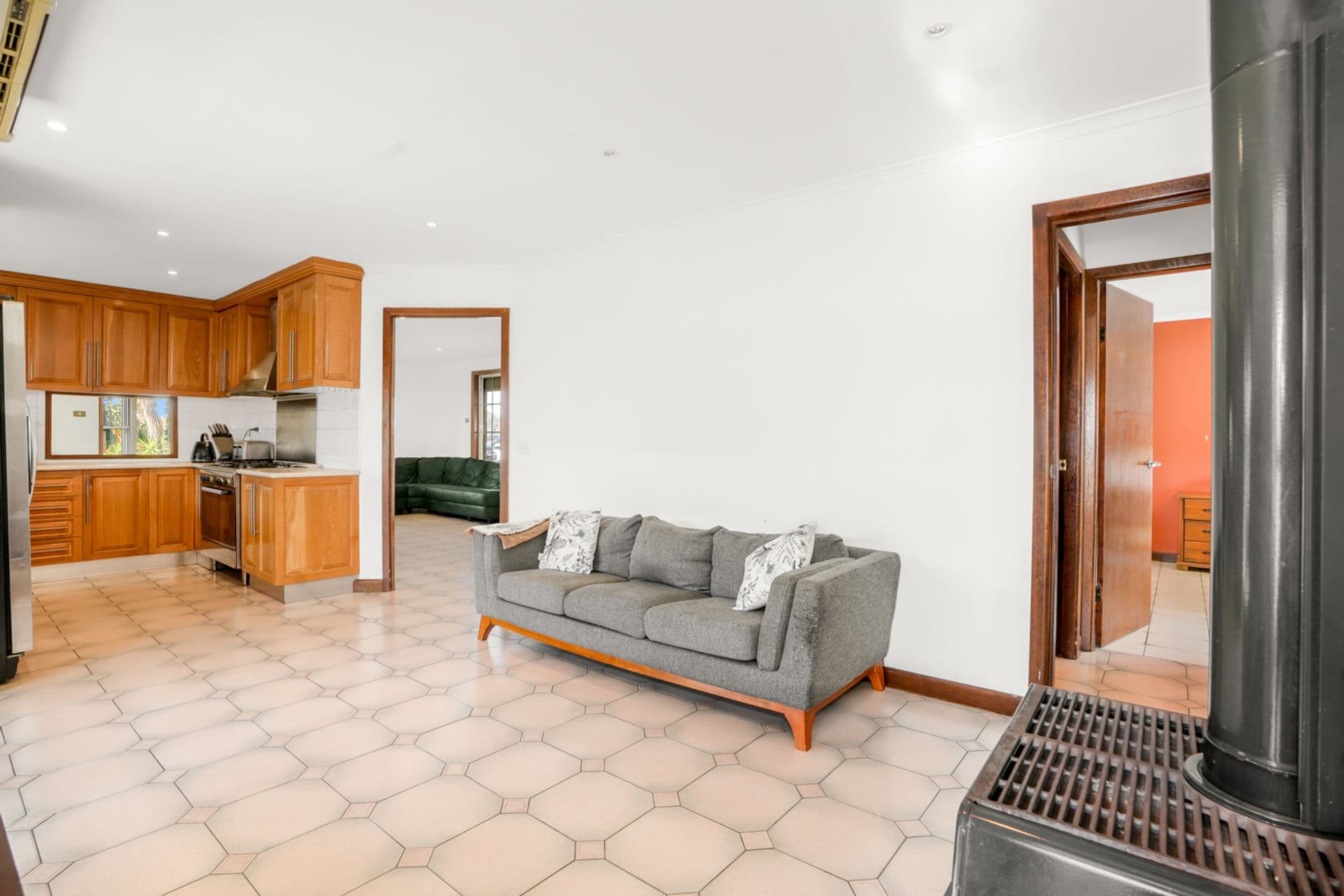 55 Cherokee Avenue, Greenfield Park, NSW, 2176, Greenfield Park - Thumbnail 4