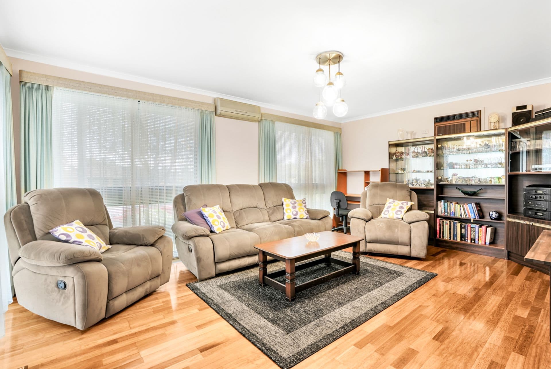 21 Salter Road, Bossley Park, NSW, 2176, Bossley Park - Thumbnail 2