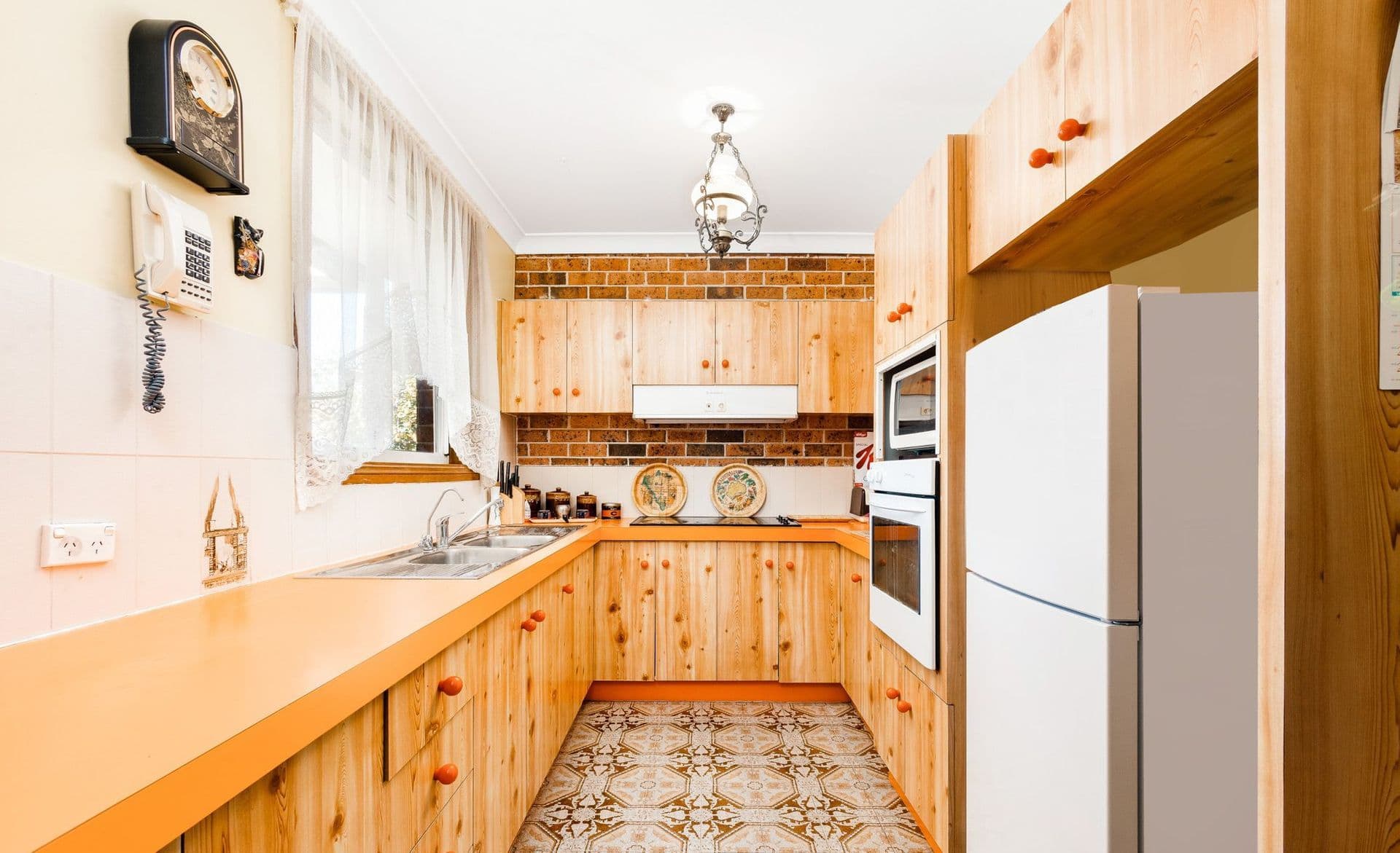 2 Todd Place, Bossley Park, NSW, 2176, Bossley Park - Thumbnail 3