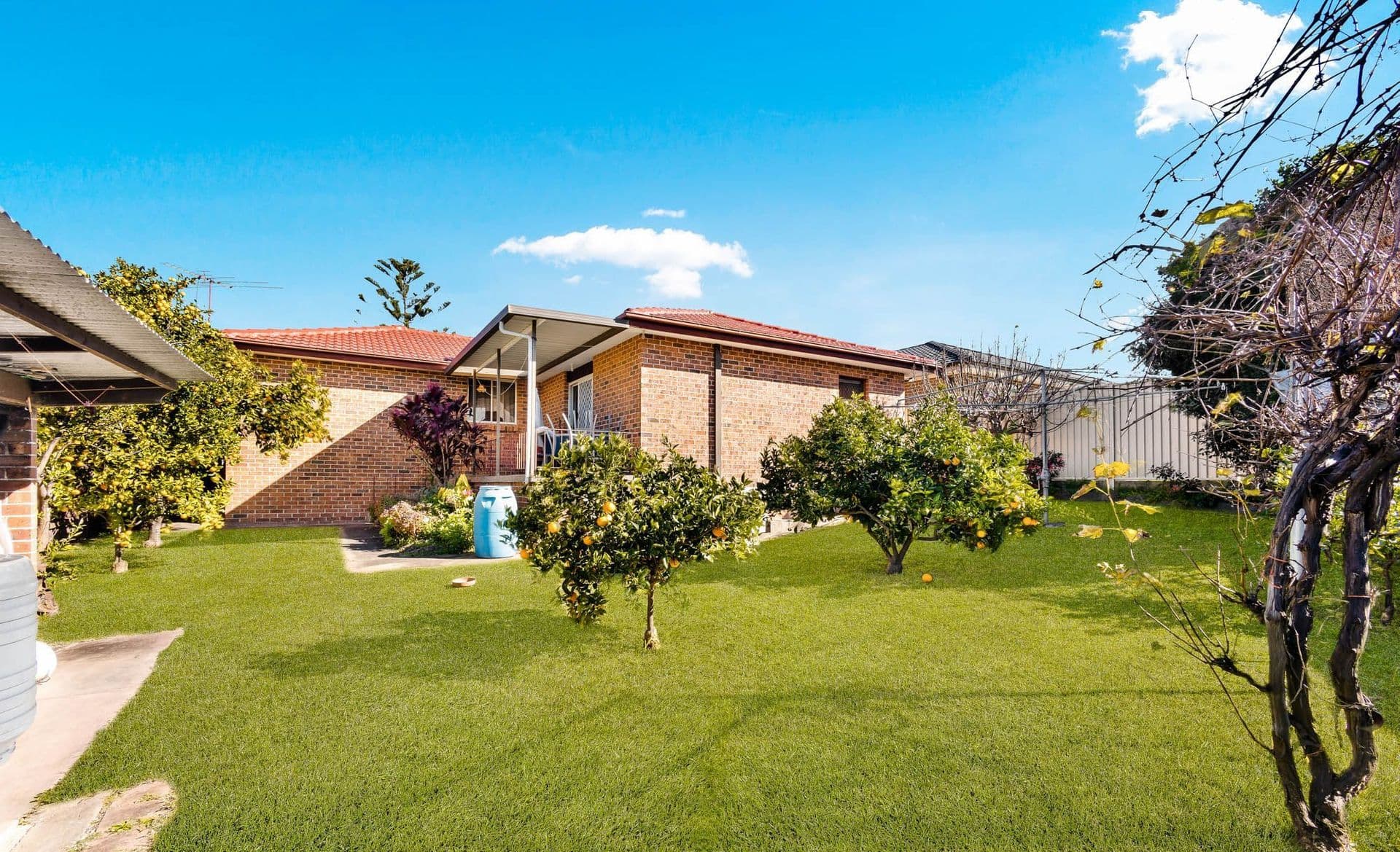 2 Todd Place, Bossley Park, NSW, 2176, Bossley Park - Thumbnail 6