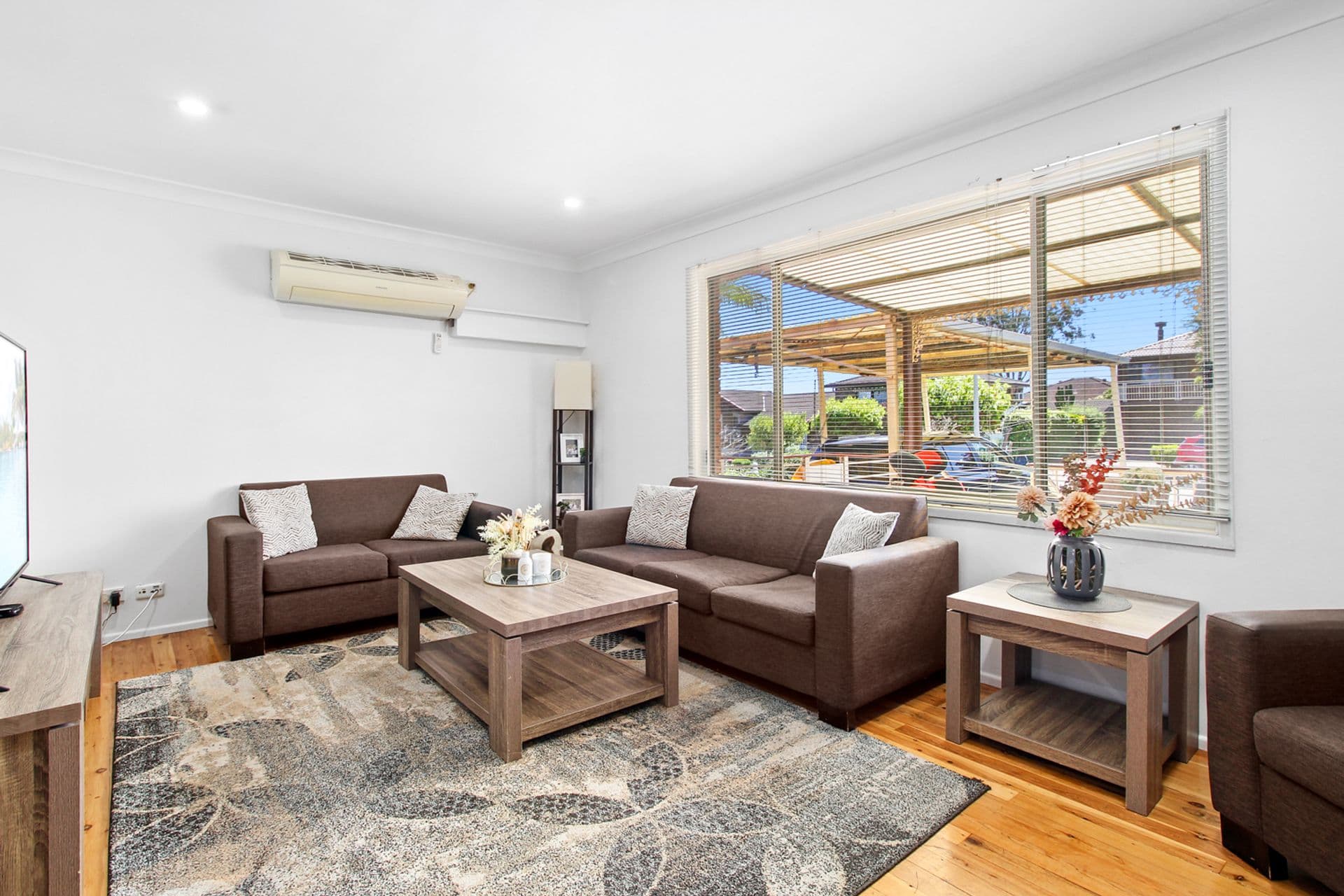18 Pokolbin Place, Edensor Park, NSW, 2176, Edensor Park - Thumbnail 2