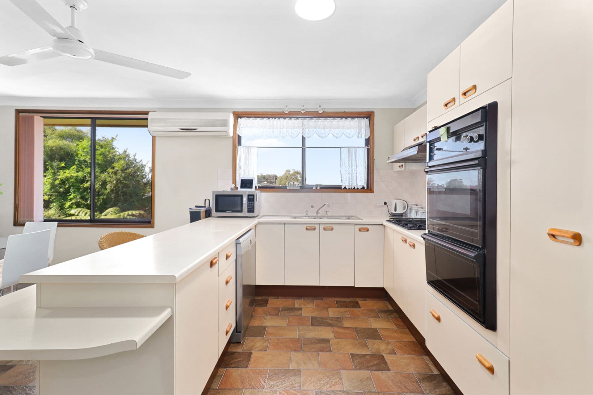 25 Ringtail Crescent, Bossley Park, NSW, 2176, Bossley Park - Thumbnail 6