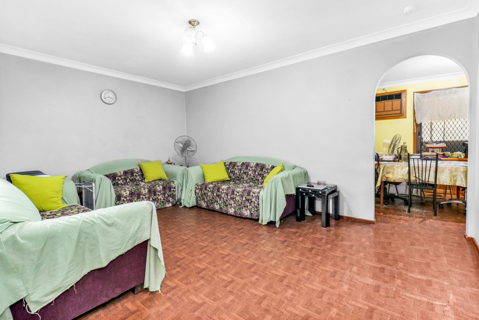 9 Hope Crescent, Bossley Park, NSW, 2176, Bossley Park - Thumbnail 3