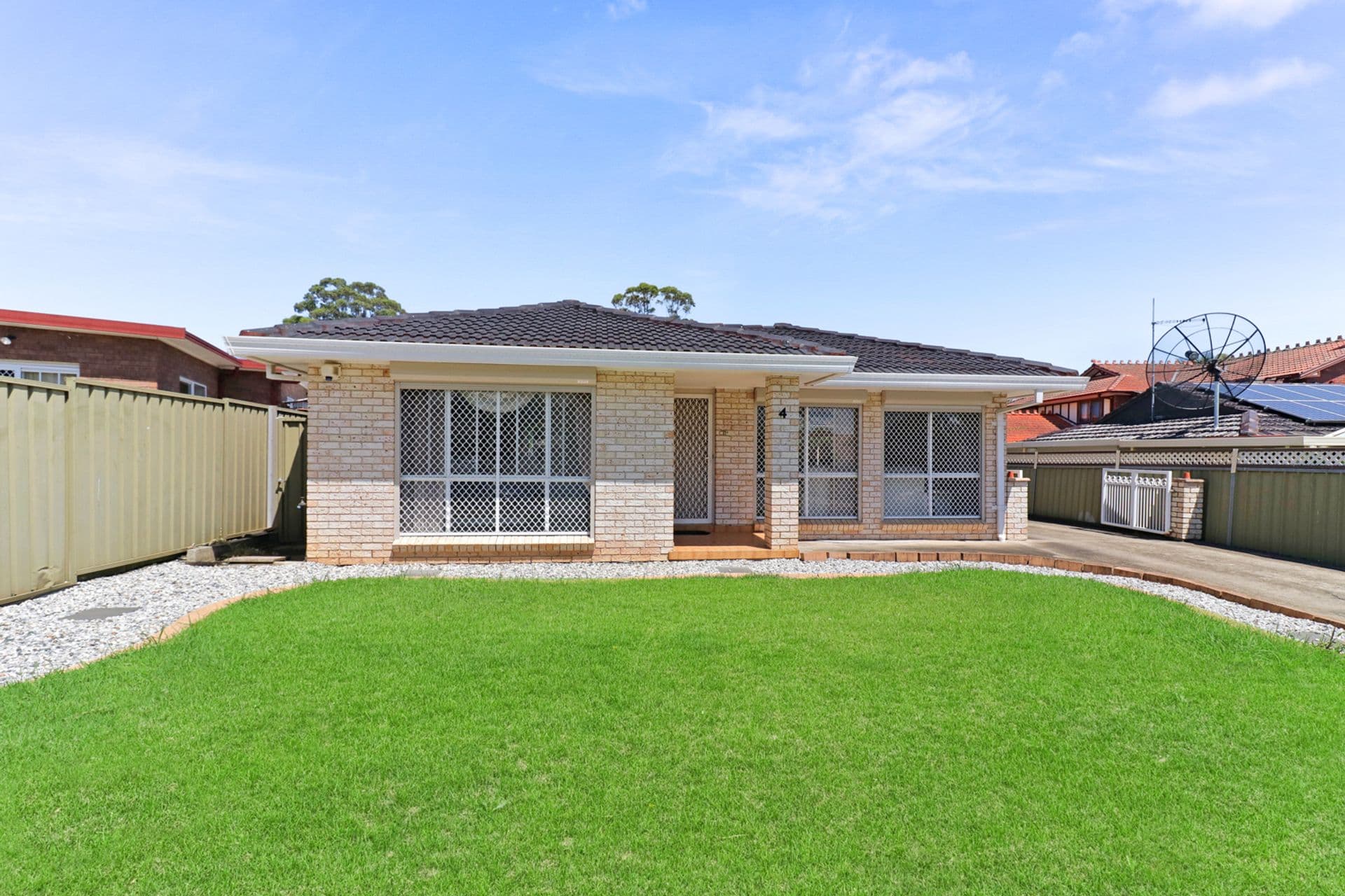 4 - 4A Shawnee Street, Greenfield Park, NSW, 2176, Greenfield Park - Thumbnail 2