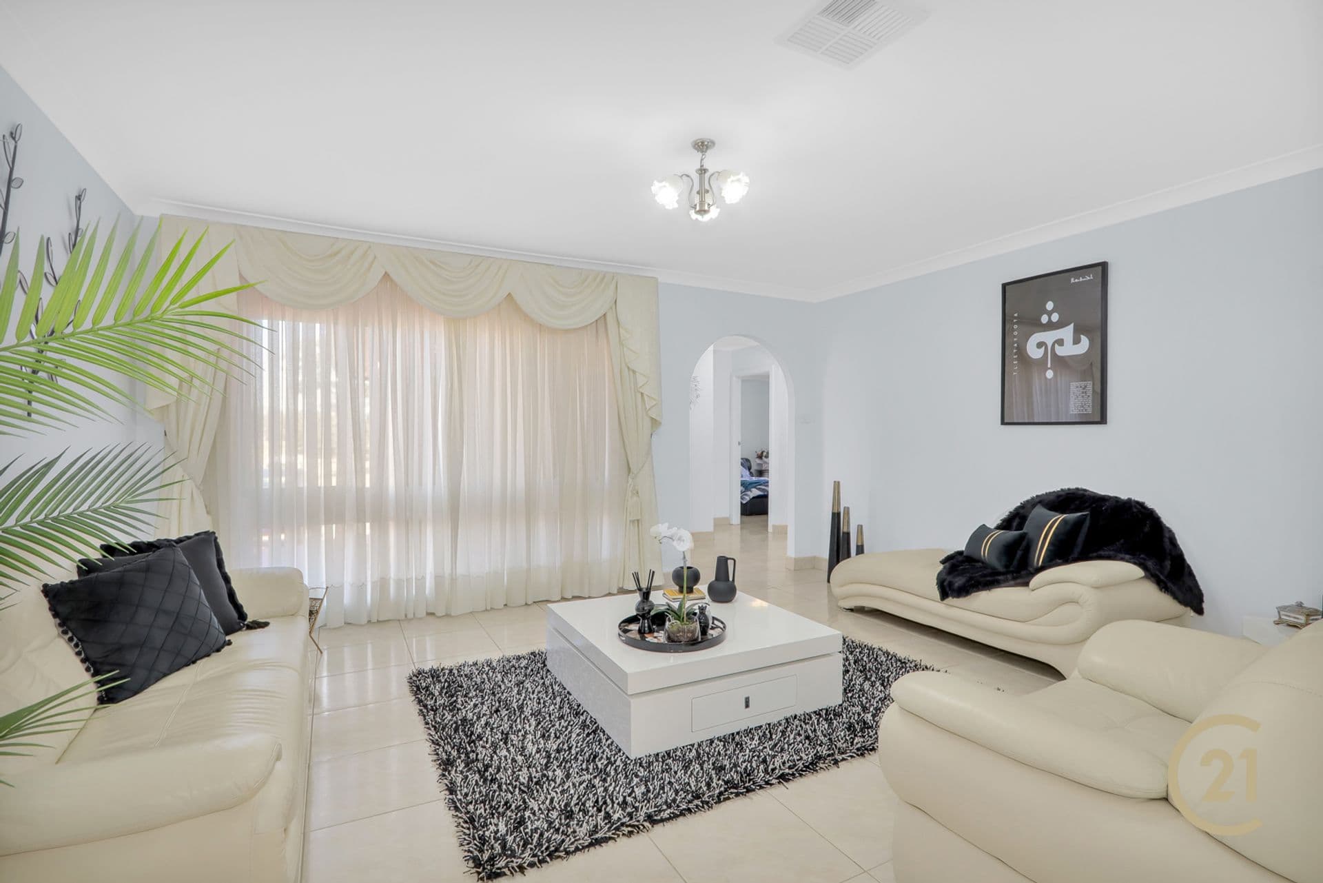 8 Gurney Crescent, Fairfield West, NSW, 2165, Fairfield West - Thumbnail 2