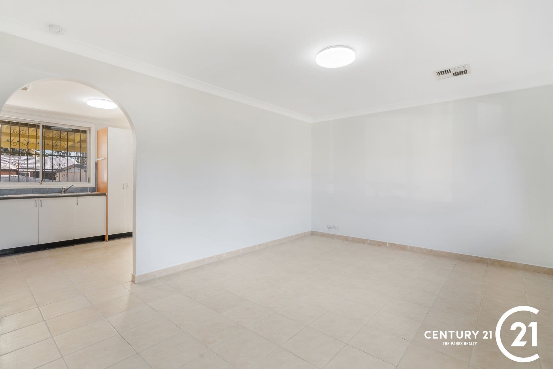 15 Marsden Close, Bossley Park, NSW, 2176, Bossley Park - Thumbnail 5