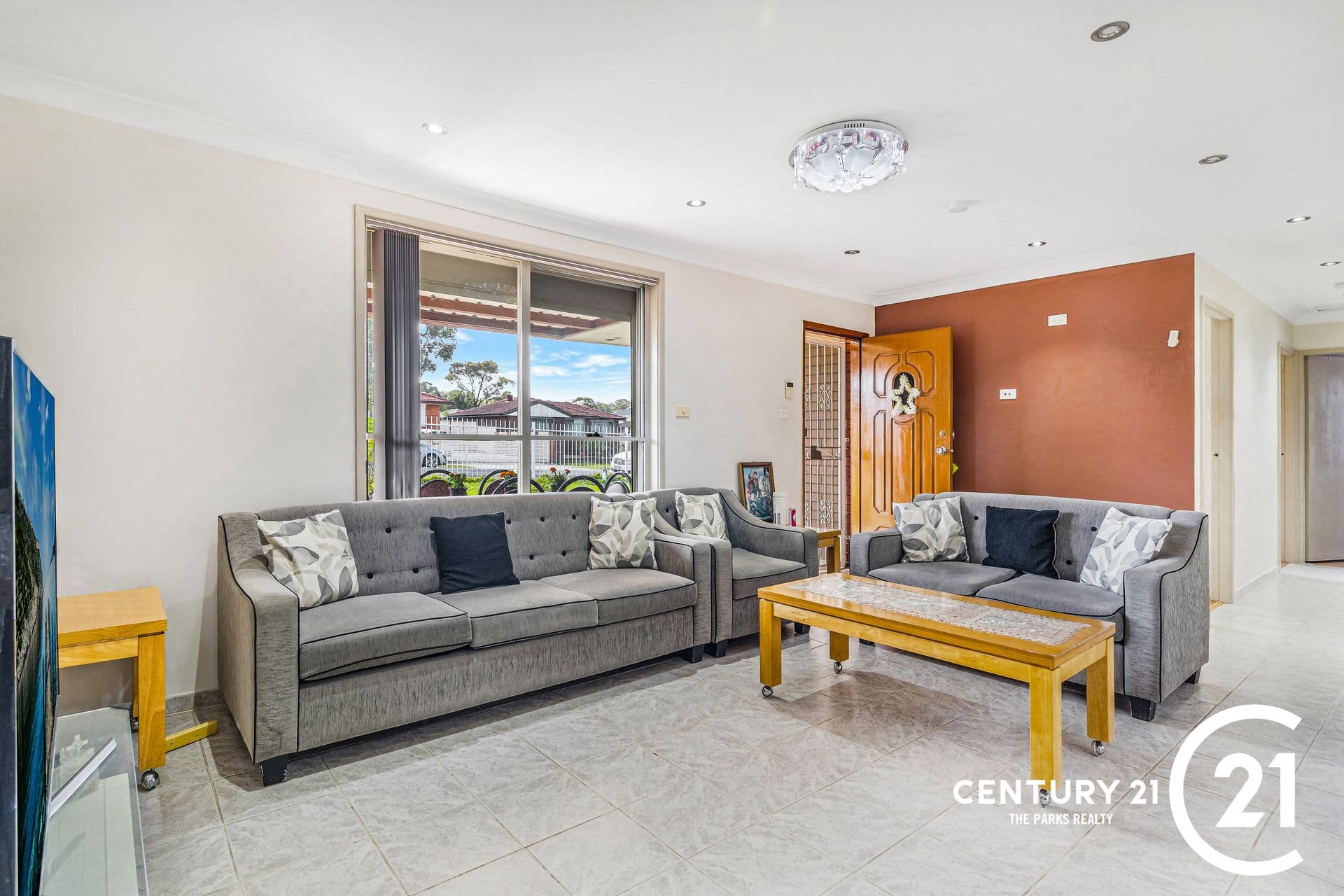 126 Mimosa Road, Bossley Park, NSW, 2176, Bossley Park - Thumbnail 4