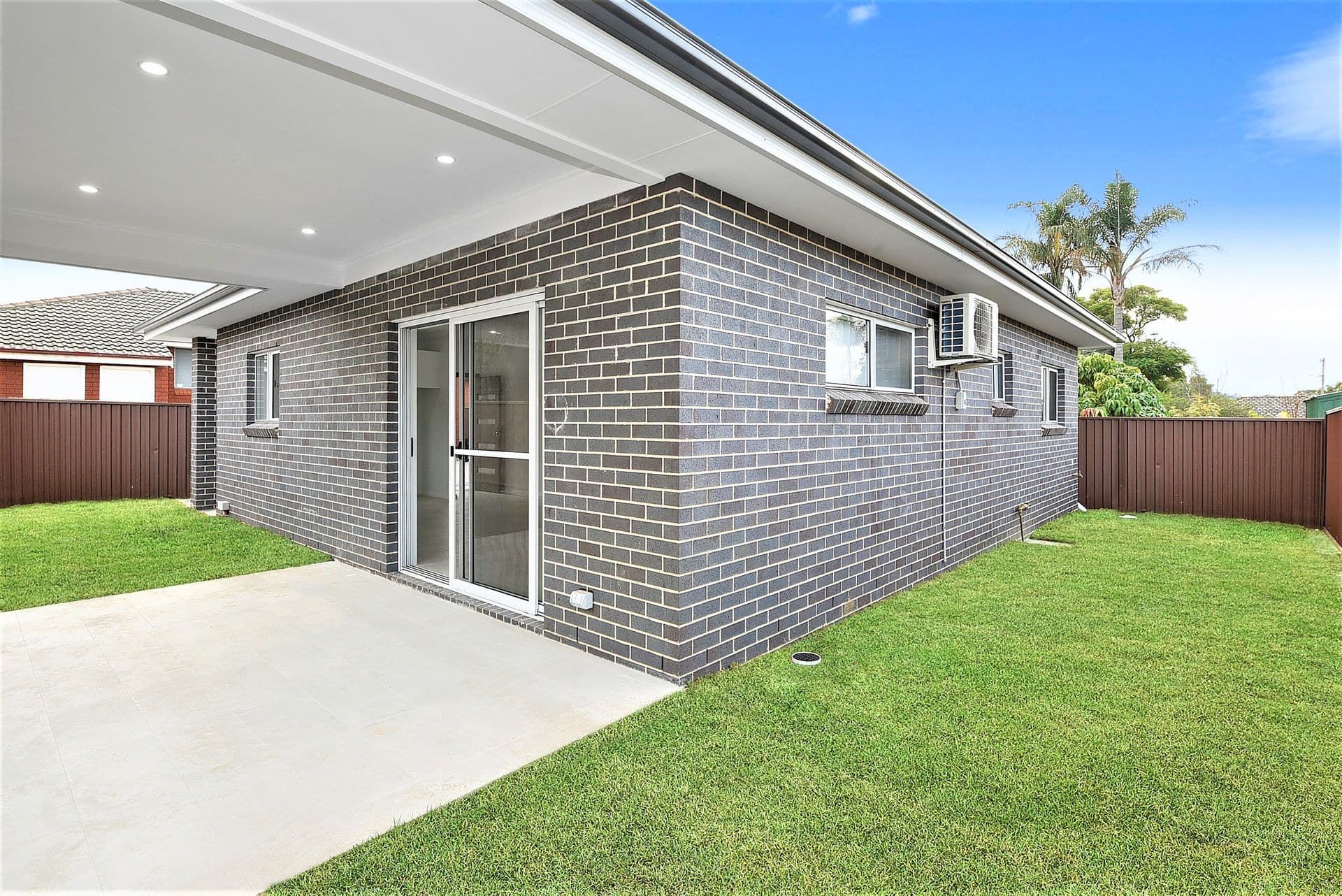 38 - 38A Musgrave Crescent, Fairfield West, NSW, 2165, Fairfield West - Thumbnail 2