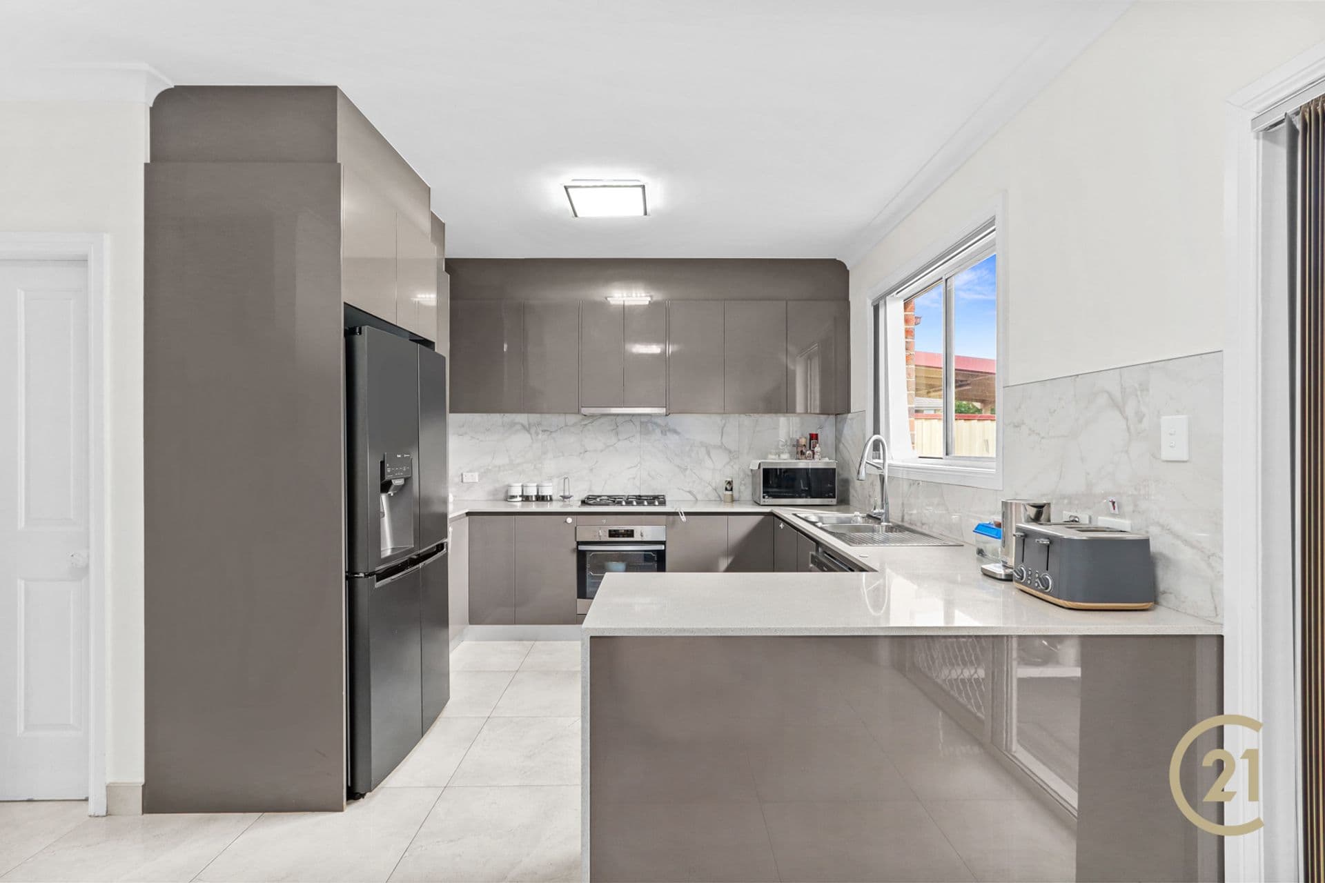 13A Wenden Street, Fairfield, NSW, 2165, Fairfield - Thumbnail 2