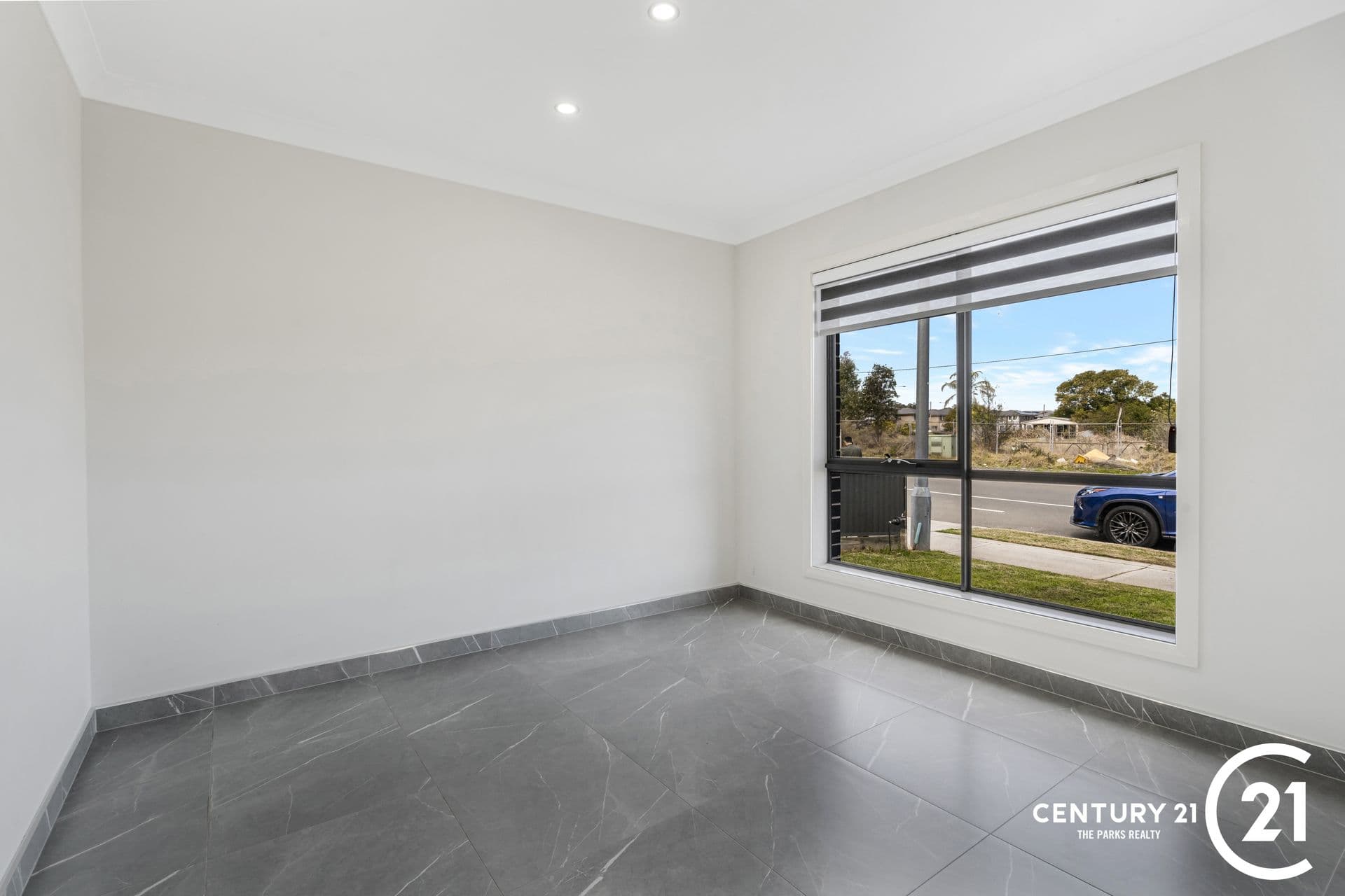 8 Jardine Drive, Edmondson Park, NSW, 2174, Edmondson Park - Thumbnail 3