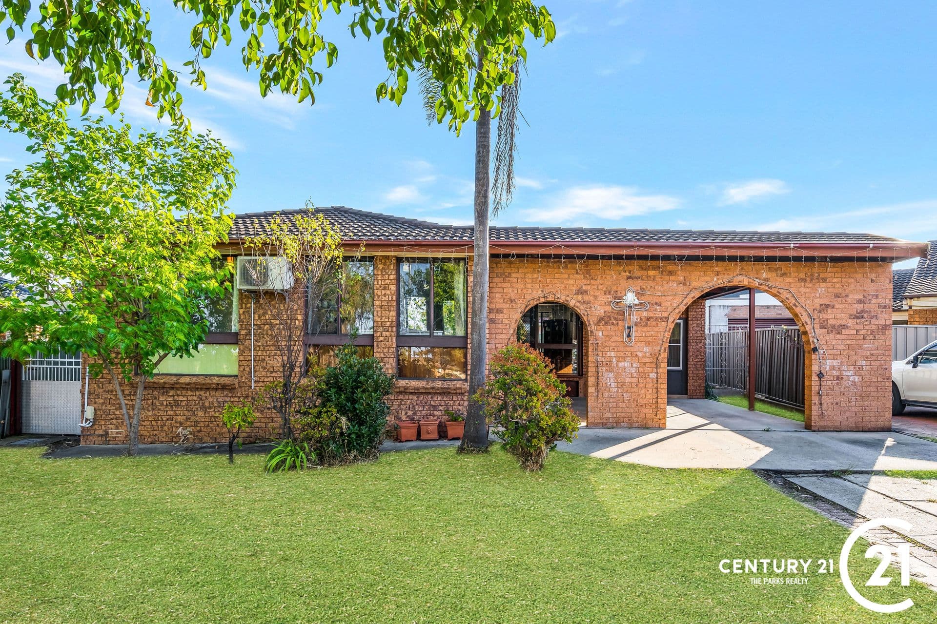7 Moorina Close, Greenfield Park, NSW, 2176, Greenfield Park - Thumbnail 2