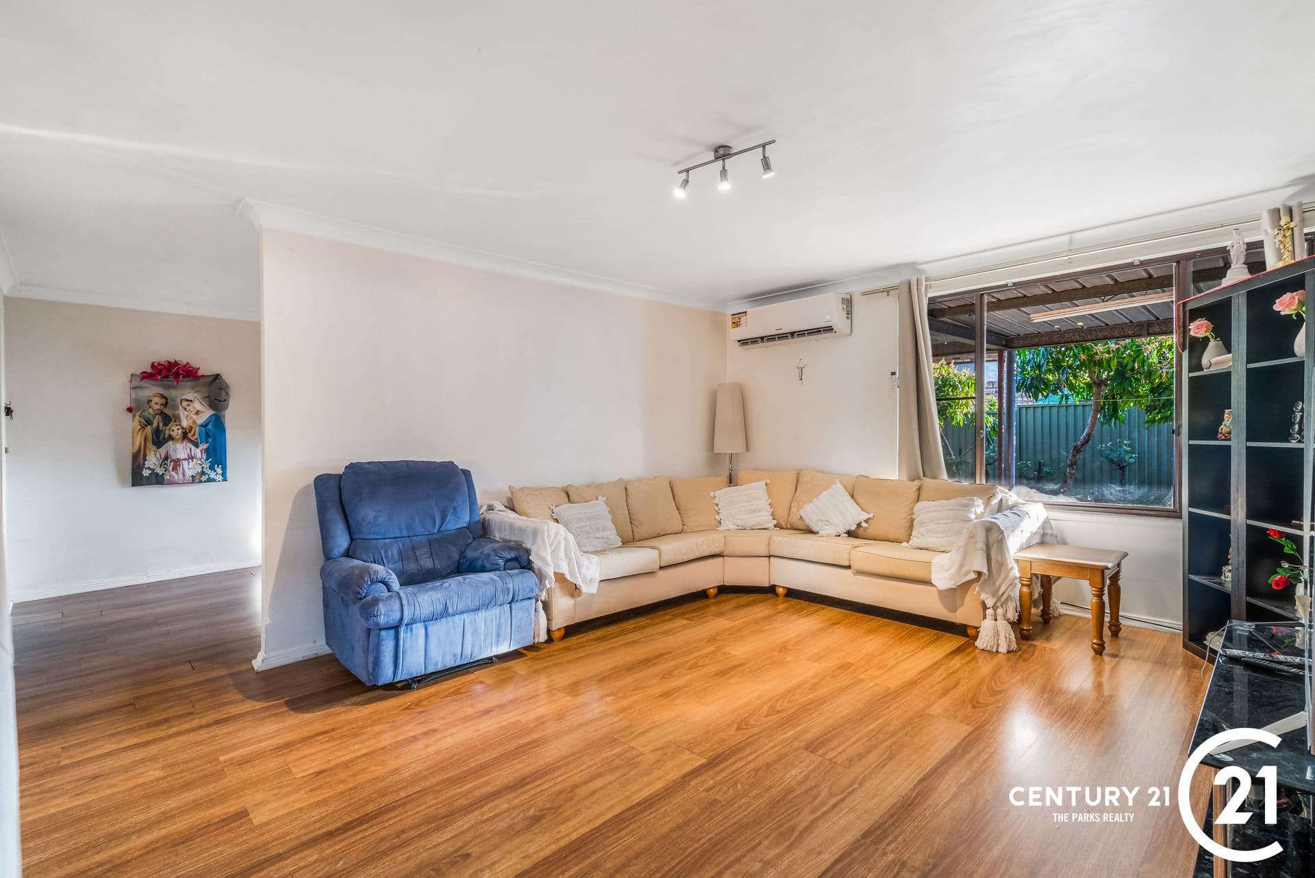 7 Moorina Close, Greenfield Park, NSW, 2176, Greenfield Park - Thumbnail 3