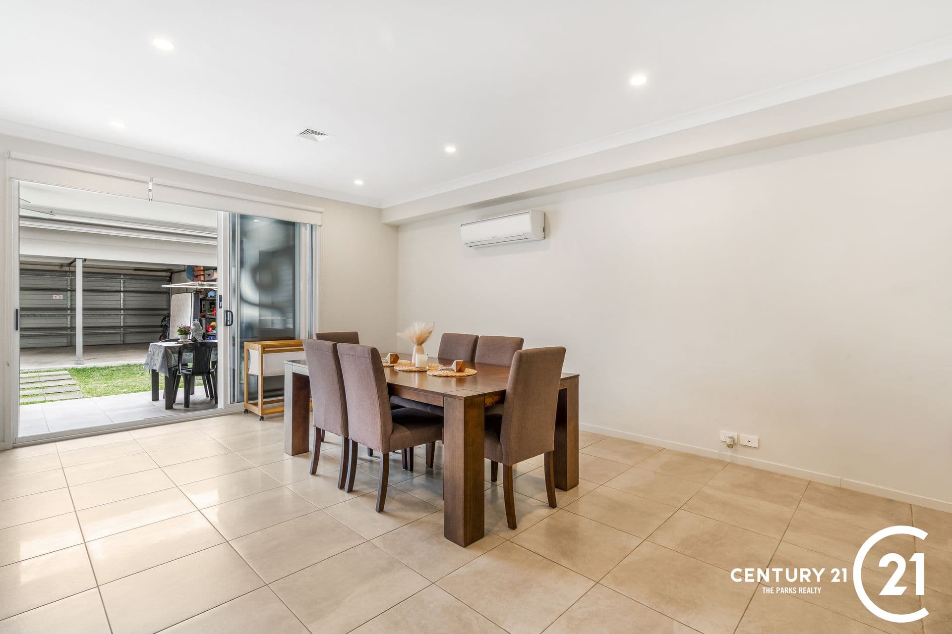 160 Liz Kernohan Drive, Elderslie, NSW, 2570, Elderslie - Thumbnail 5