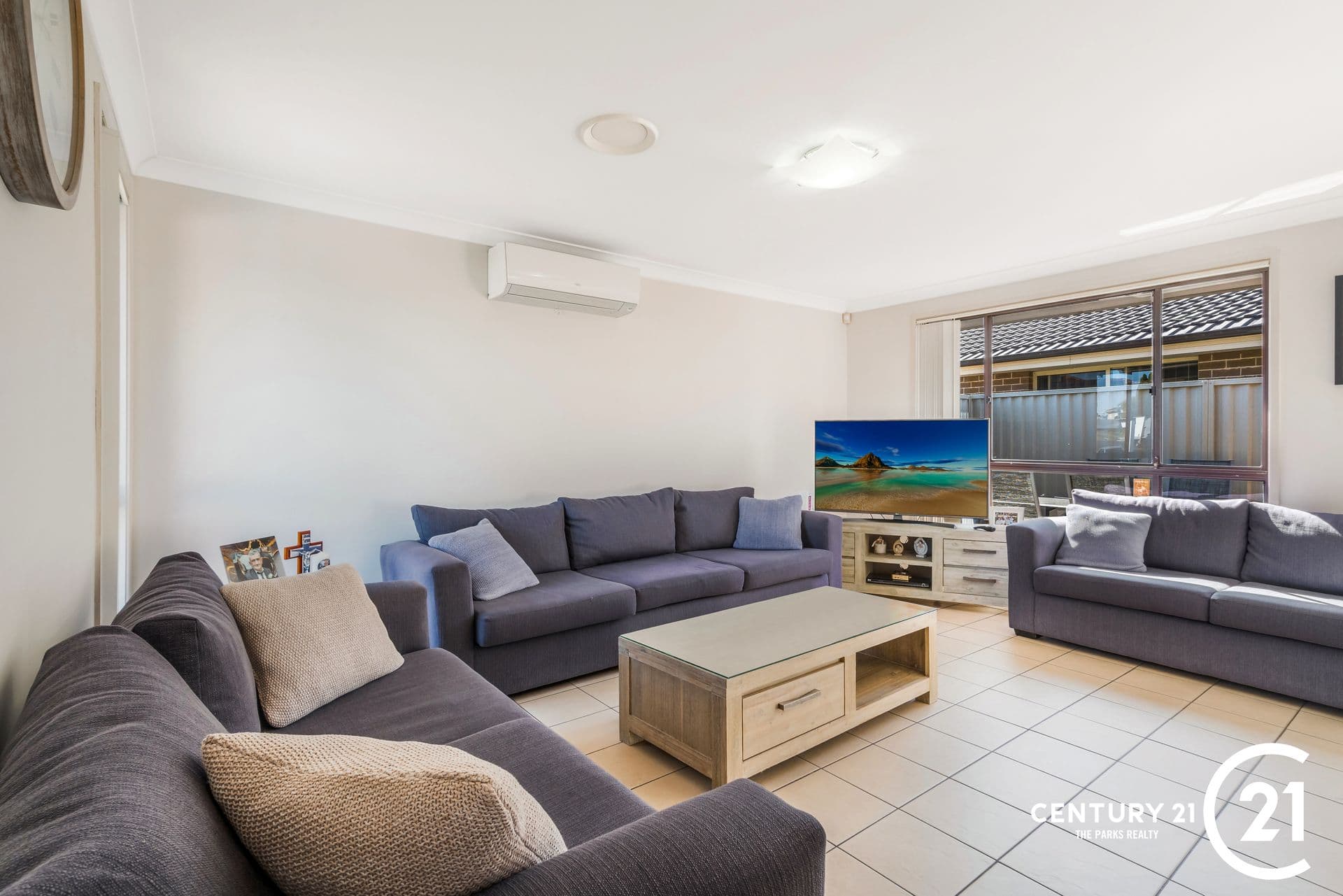 47 Bettong Crescent, Bossley Park, NSW, 2176, Bossley Park - Thumbnail 2