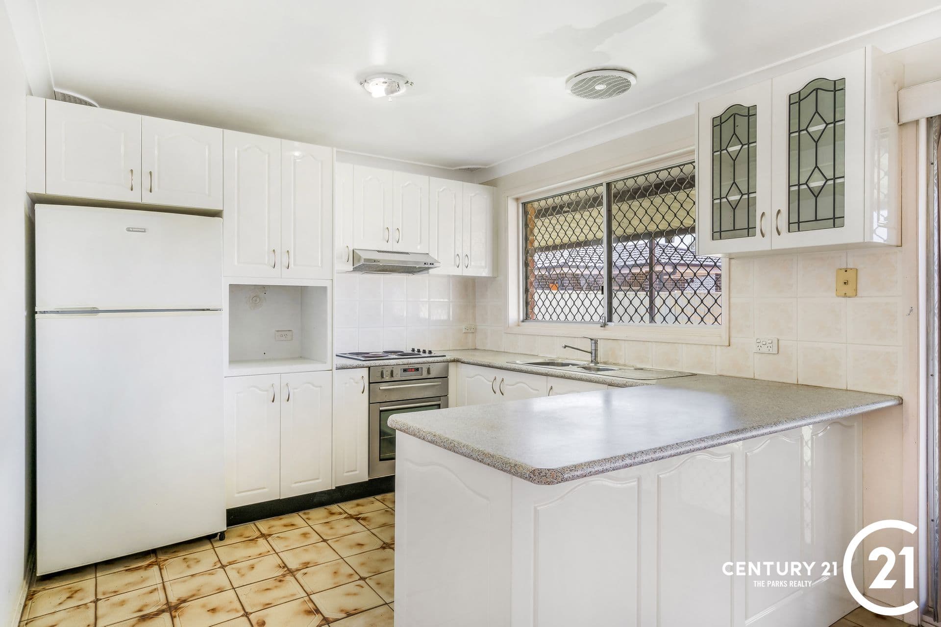 14 Blacksmith Street, Greenfield Park, NSW, 2176, Greenfield Park - Thumbnail 5