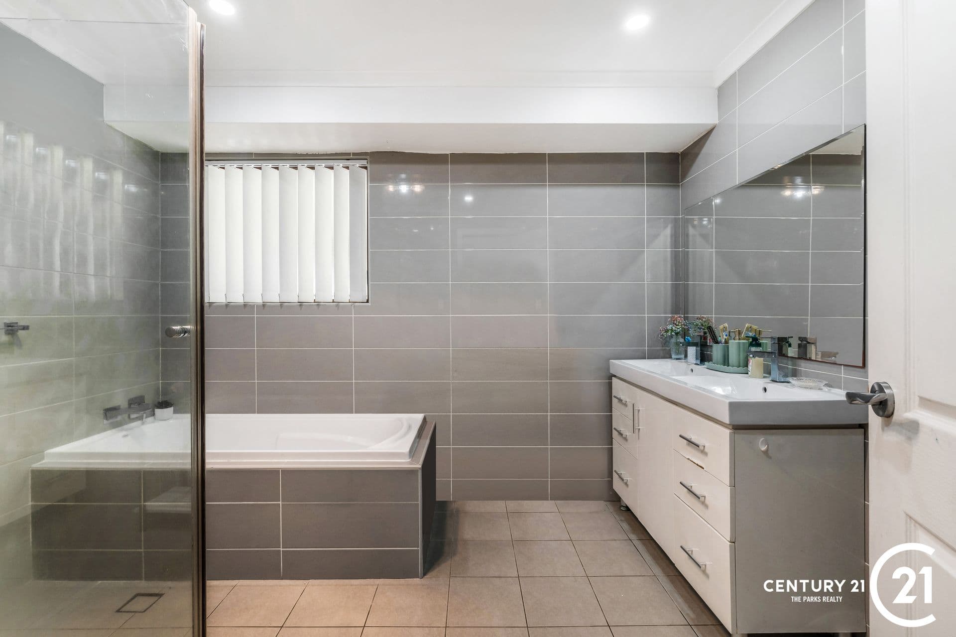 10 Lachlan Street, Bossley Park, NSW, 2176, Bossley Park - Thumbnail 8