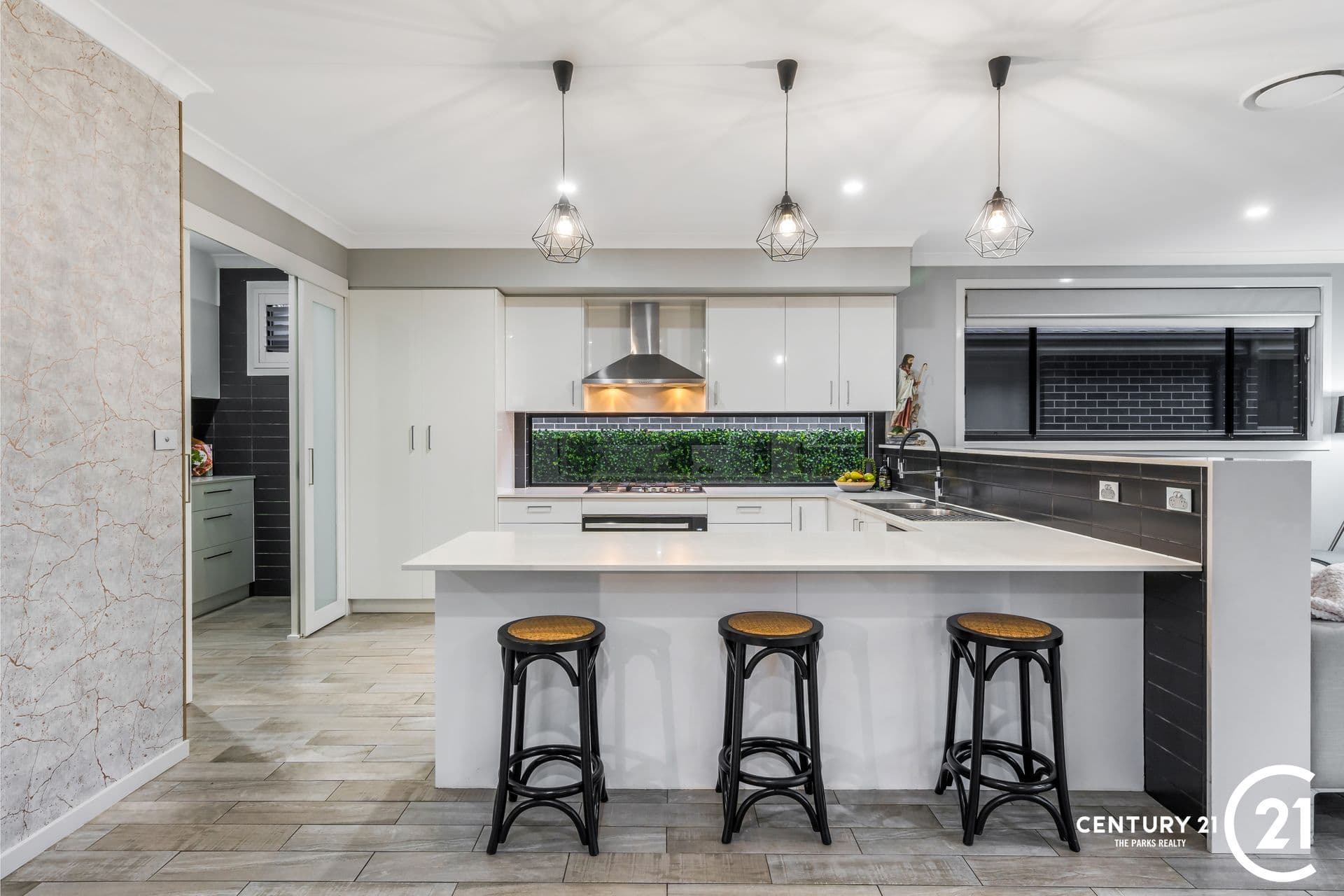 3 Aston Close, Hoxton Park, NSW, 2171, Hoxton Park - Thumbnail 6