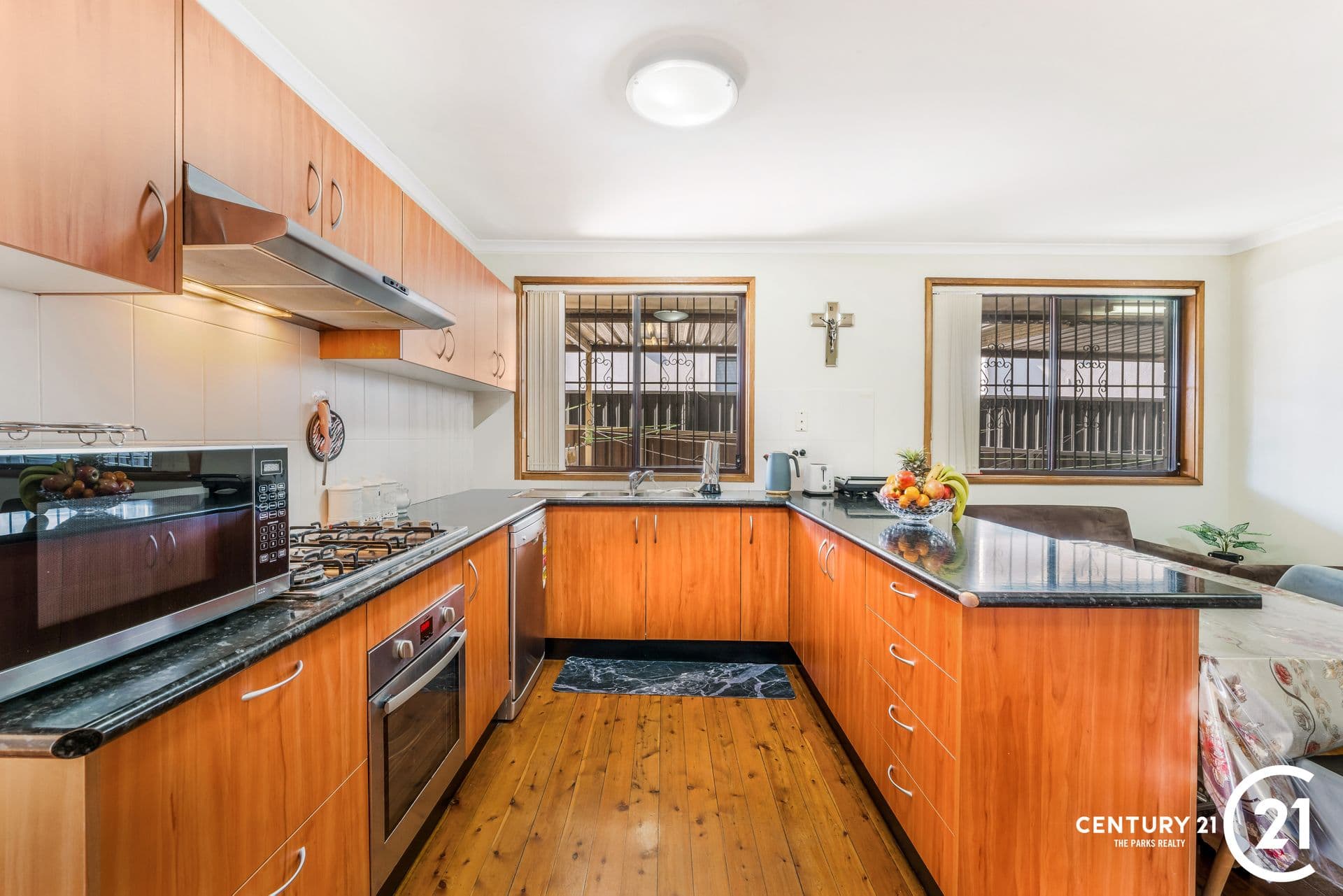 1 Bossley Road, Bossley Park, NSW, 2176, Bossley Park - Thumbnail 5