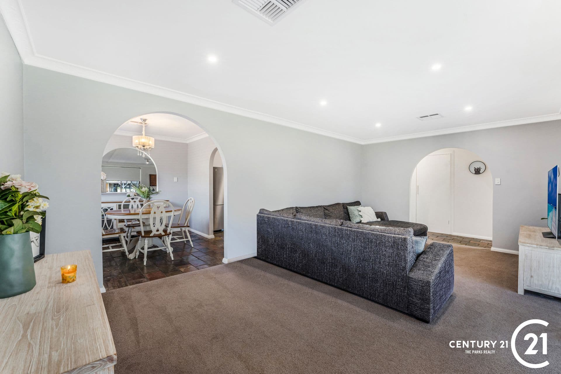 5 Megan Avenue, Smithfield, NSW, 2164, Smithfield - Thumbnail 3