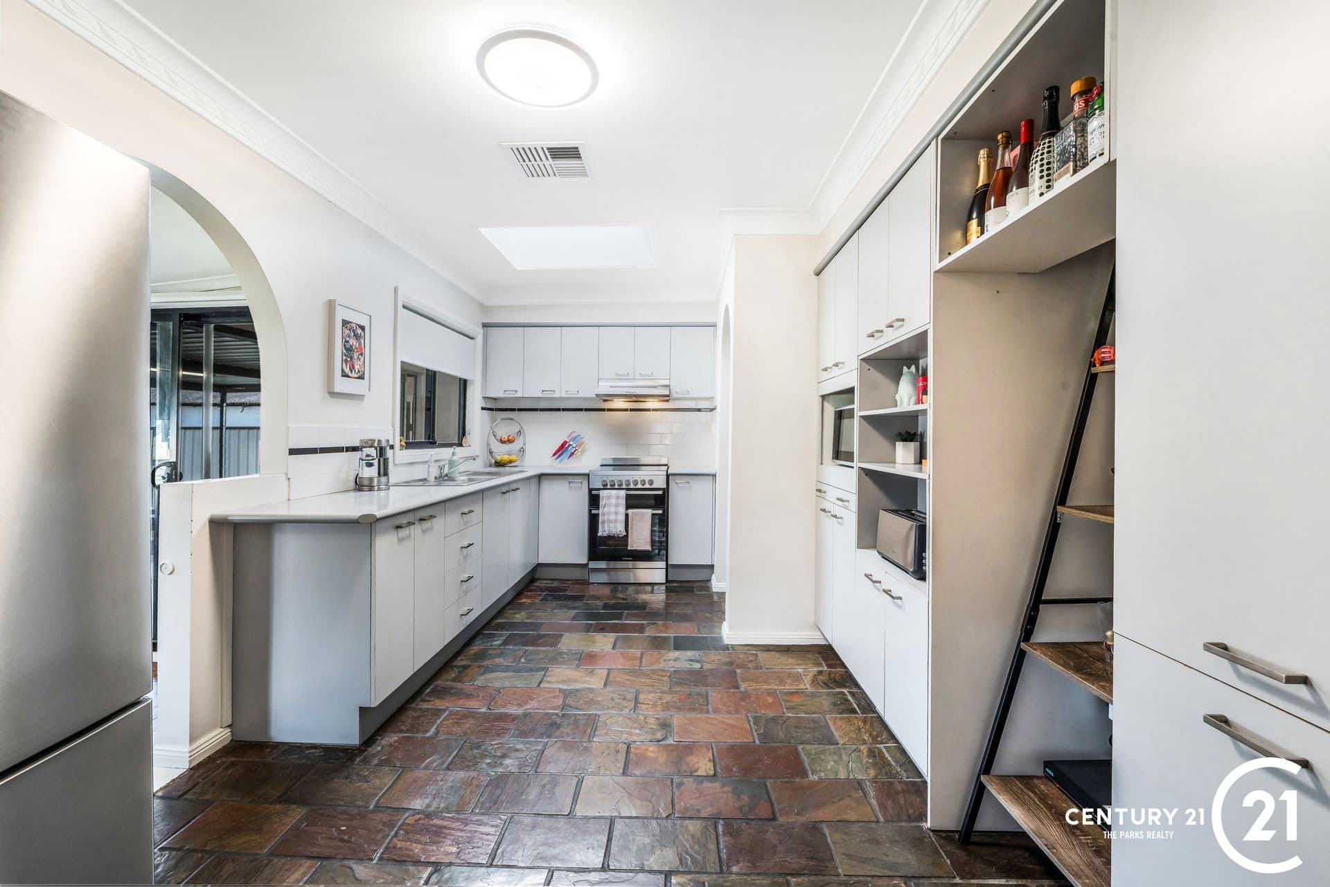 5 Megan Avenue, Smithfield, NSW, 2164, Smithfield - Thumbnail 6
