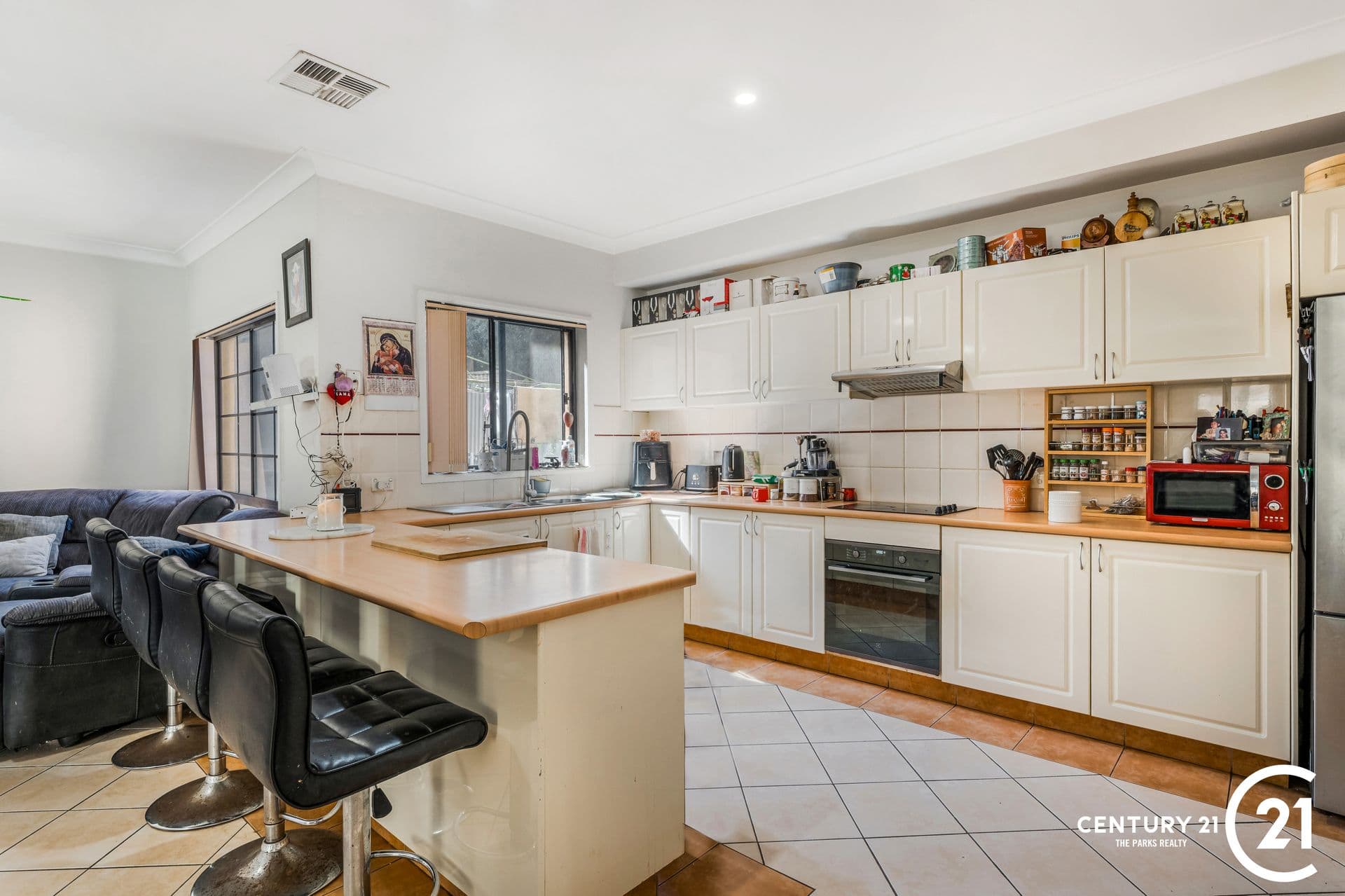10 Perina Close, Casula, NSW, 2170, Casula - Thumbnail 5