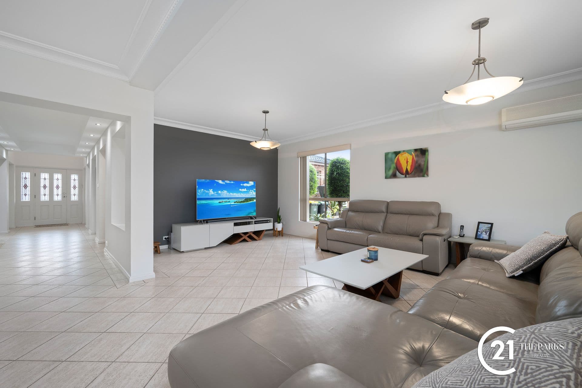 28 Garrison Road, Bossley Park, NSW, 2176, Bossley Park - Thumbnail 2