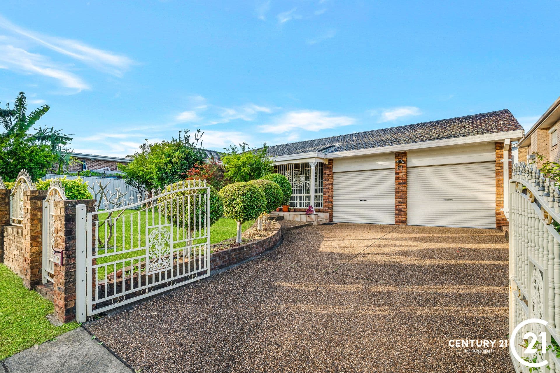 61 Edensor Road, St Johns Park, NSW, 2176, St Johns Park - Thumbnail 2