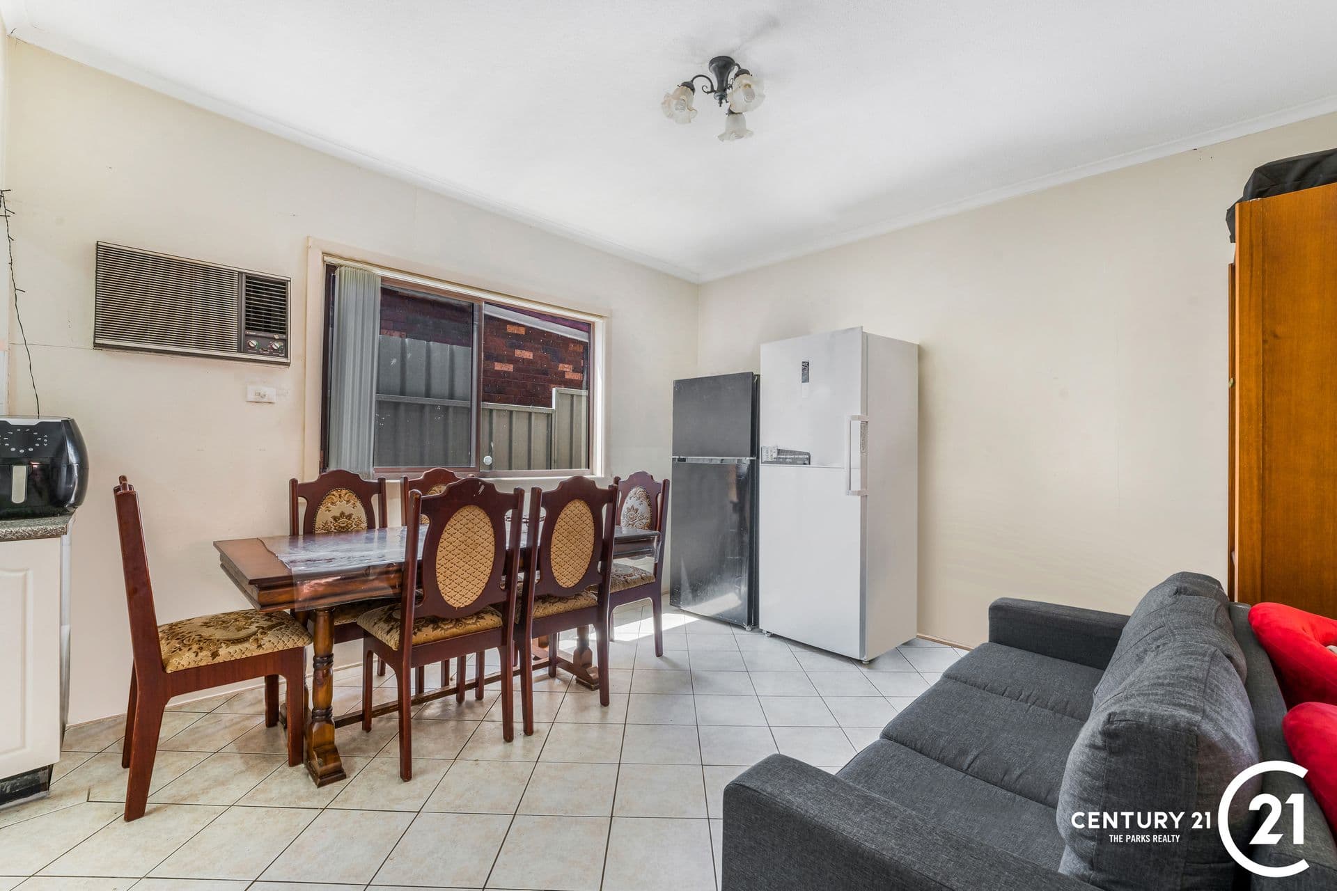 814 The Horsley Drive, Smithfield, NSW, 2164, Smithfield - Thumbnail 2