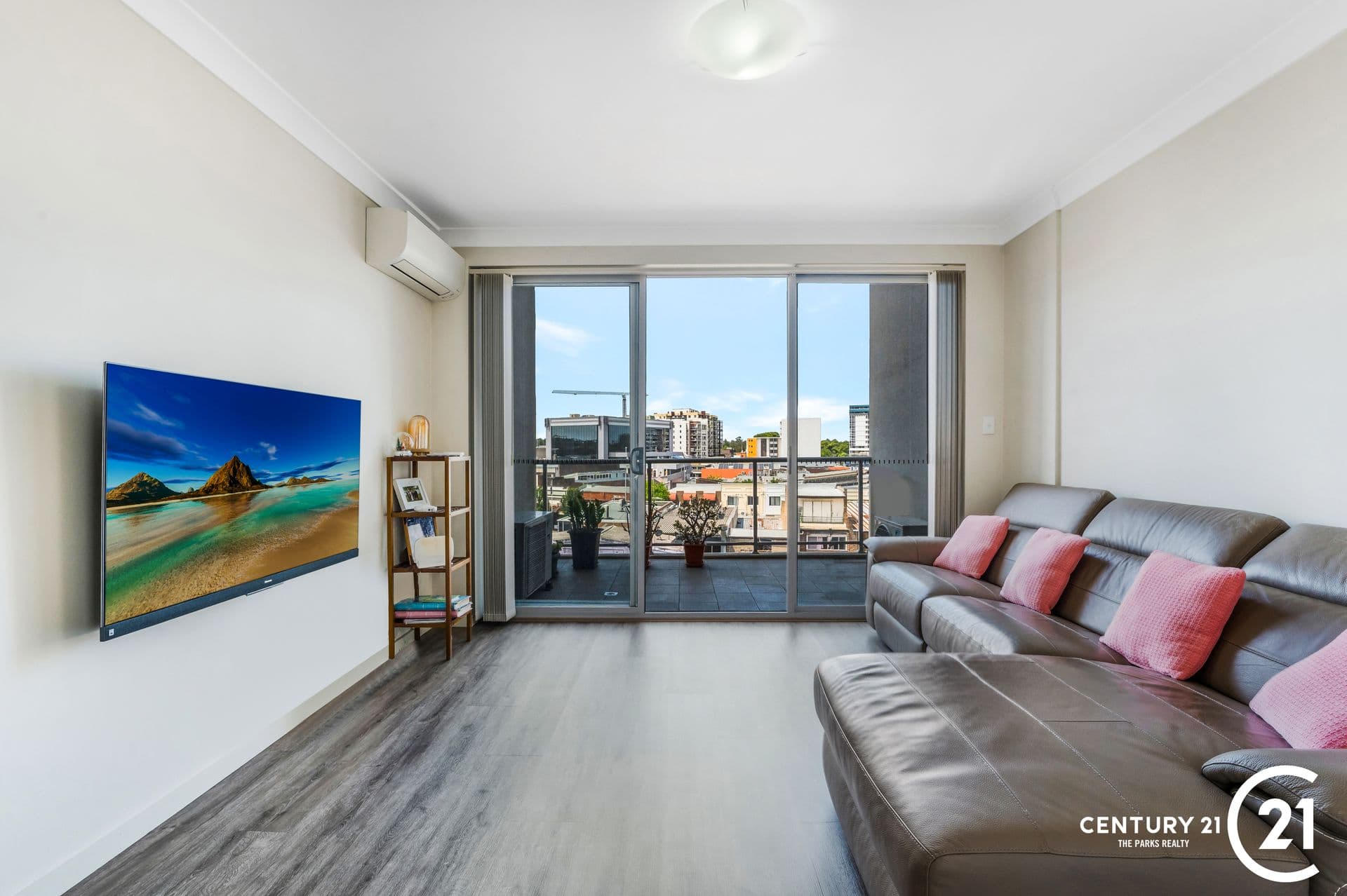 429/17-21 The Crescent, Fairfield, NSW, 2165, Fairfield - Thumbnail 2