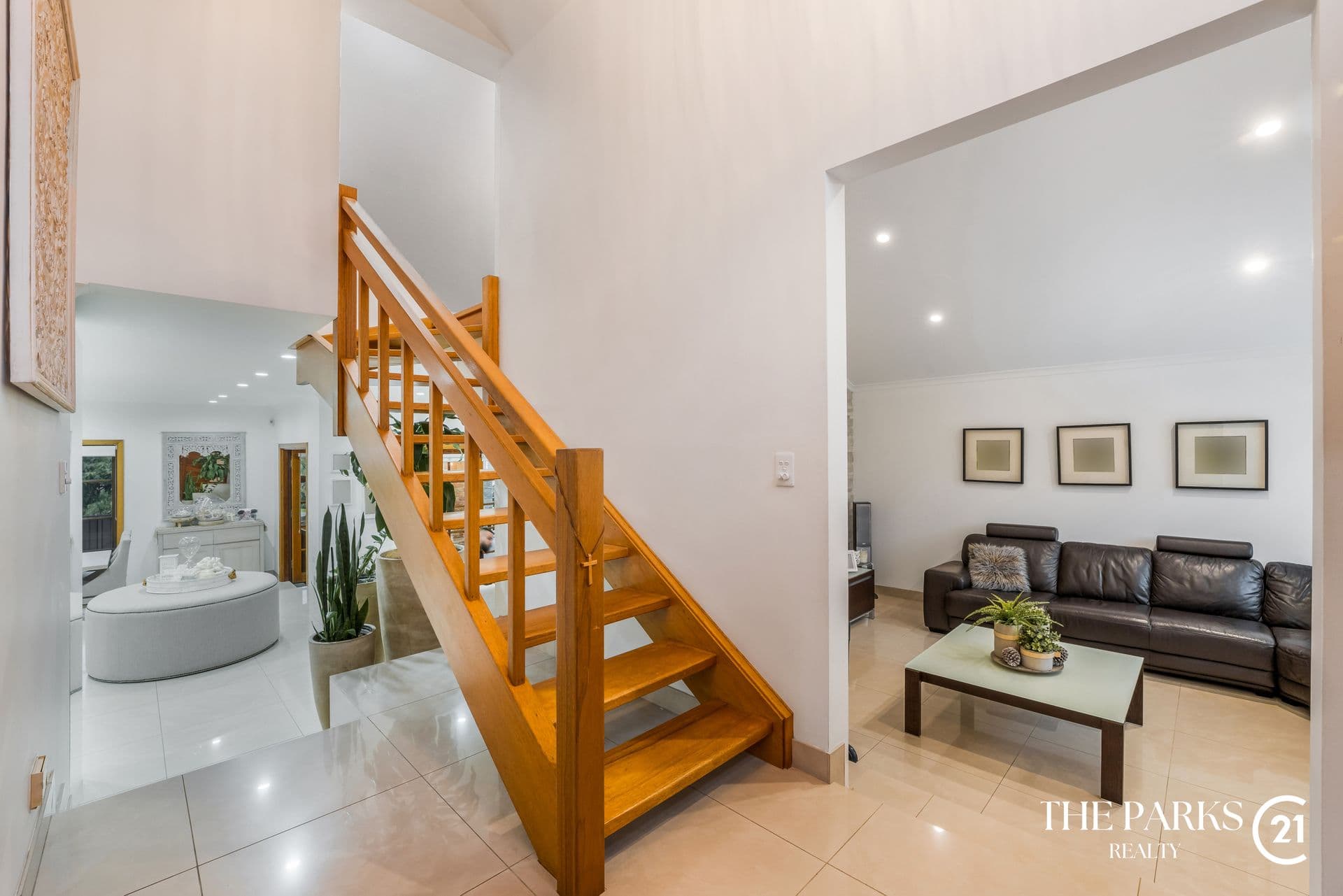 3 Onyx Close, Bossley Park, NSW, 2176, Bossley Park - Thumbnail 2