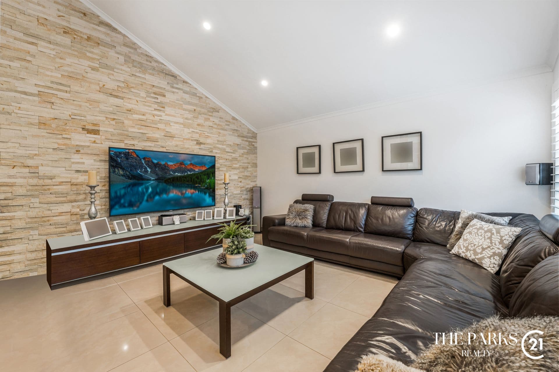 3 Onyx Close, Bossley Park, NSW, 2176, Bossley Park - Thumbnail 4