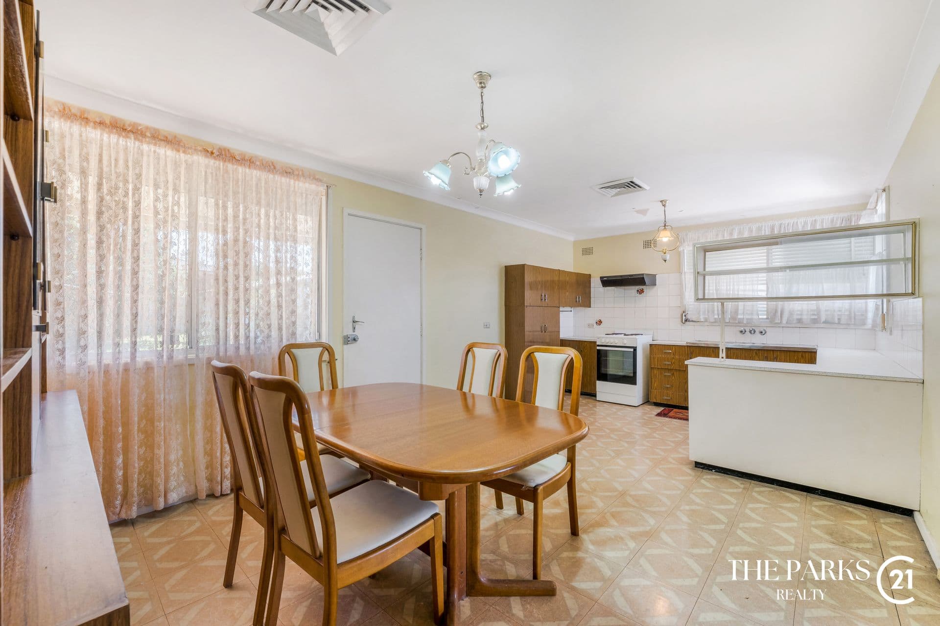 300 Smithfield Road, Fairfield West, NSW, 2165, Fairfield West - Thumbnail 7
