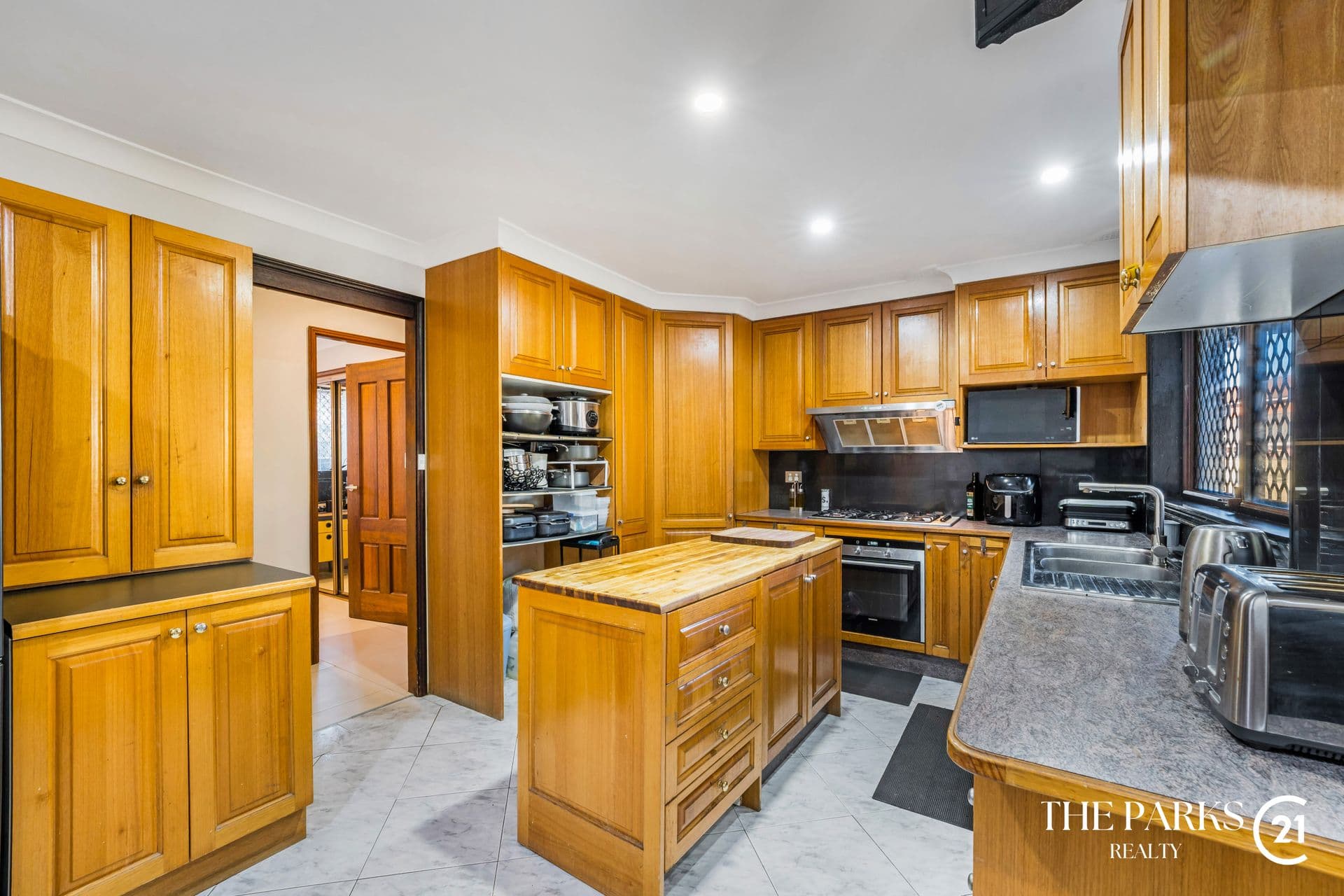 38 Aplin Road, Bonnyrigg Heights, NSW, 2177, Bonnyrigg Heights - Thumbnail 3